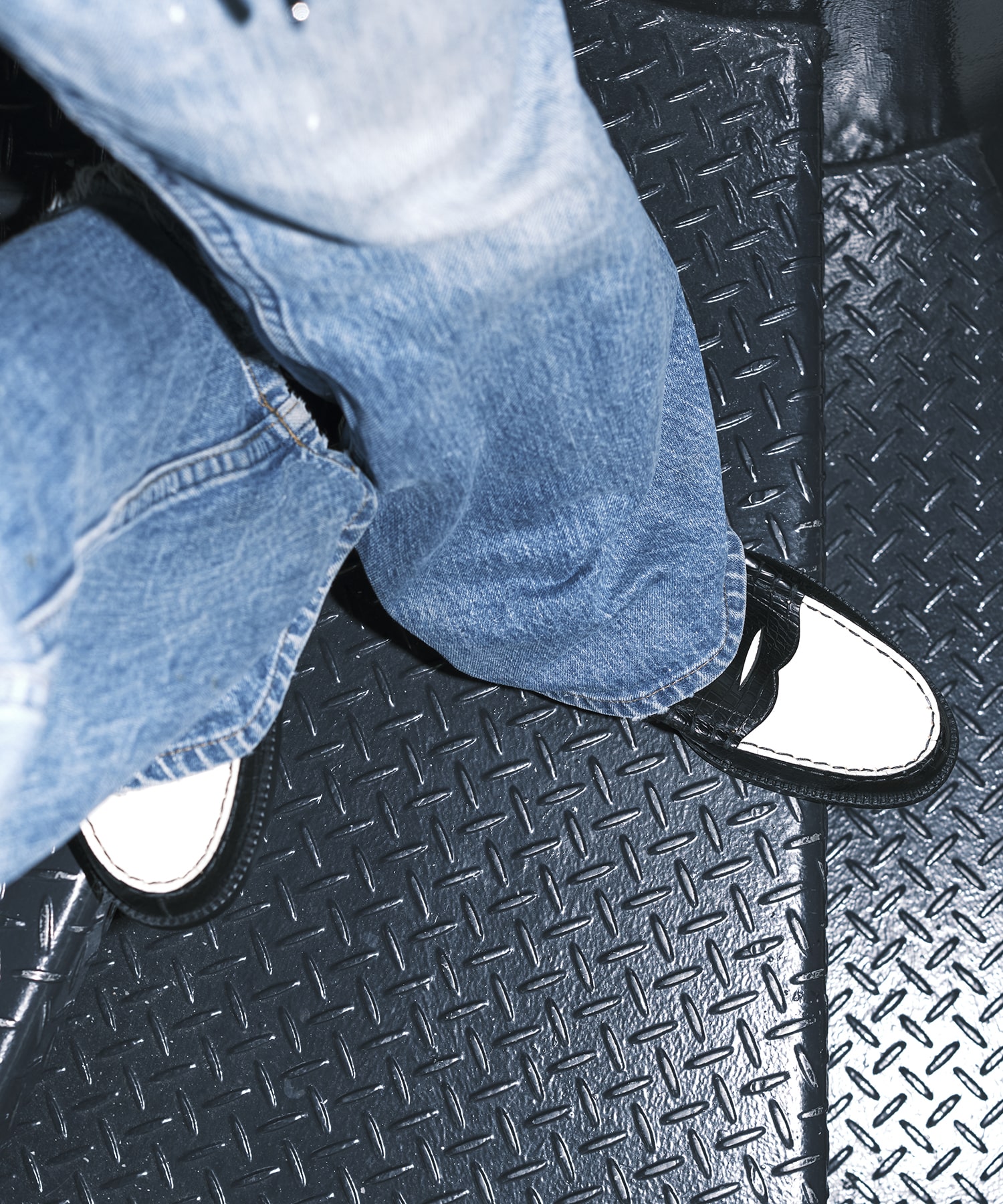 別注 EMBOSSED LOAFERS BLACK WHITE CROCODILE COMBI The Kenford FINESHOES