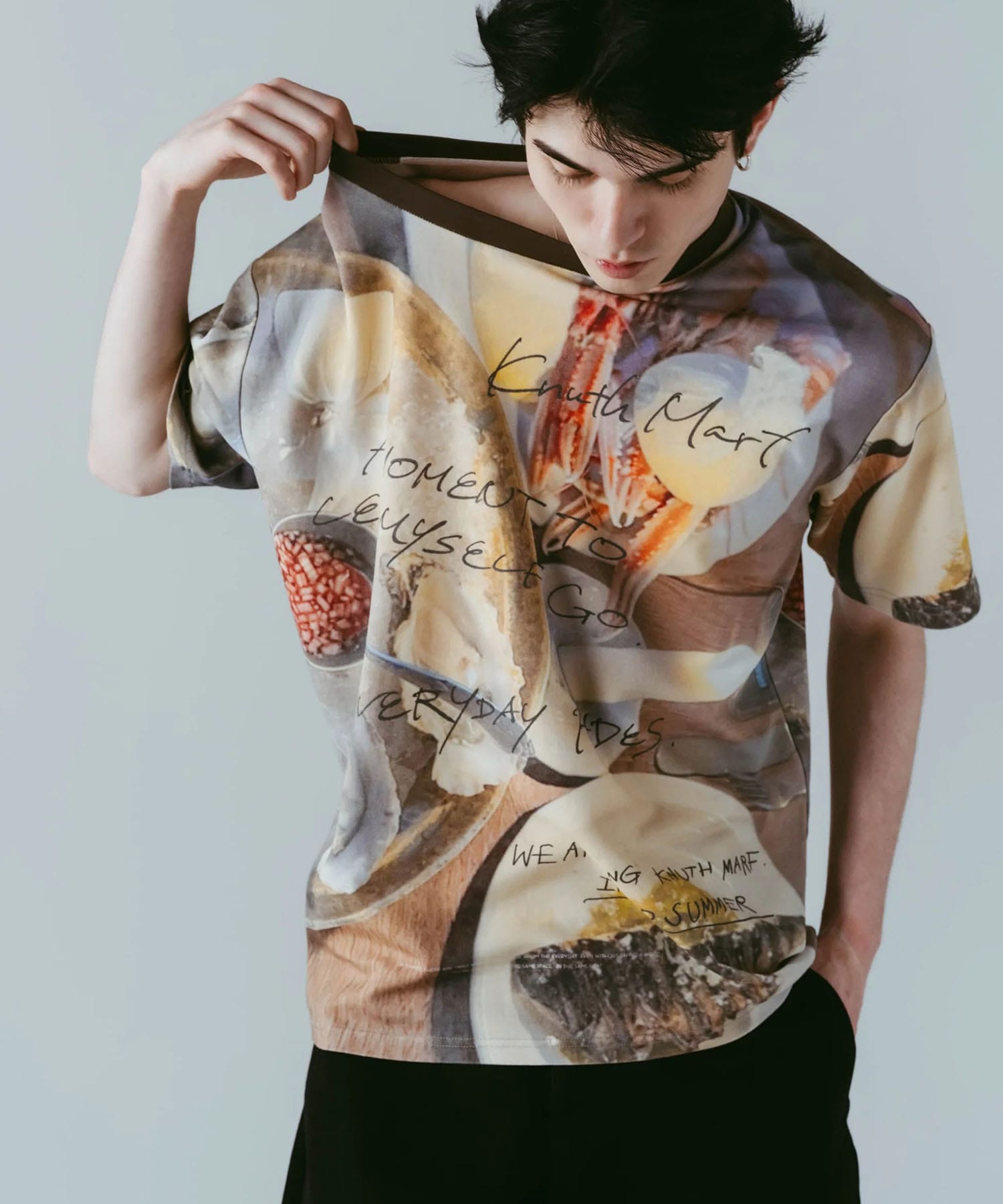 oyster graphic tee(unisex)/oyster Knuth Marf