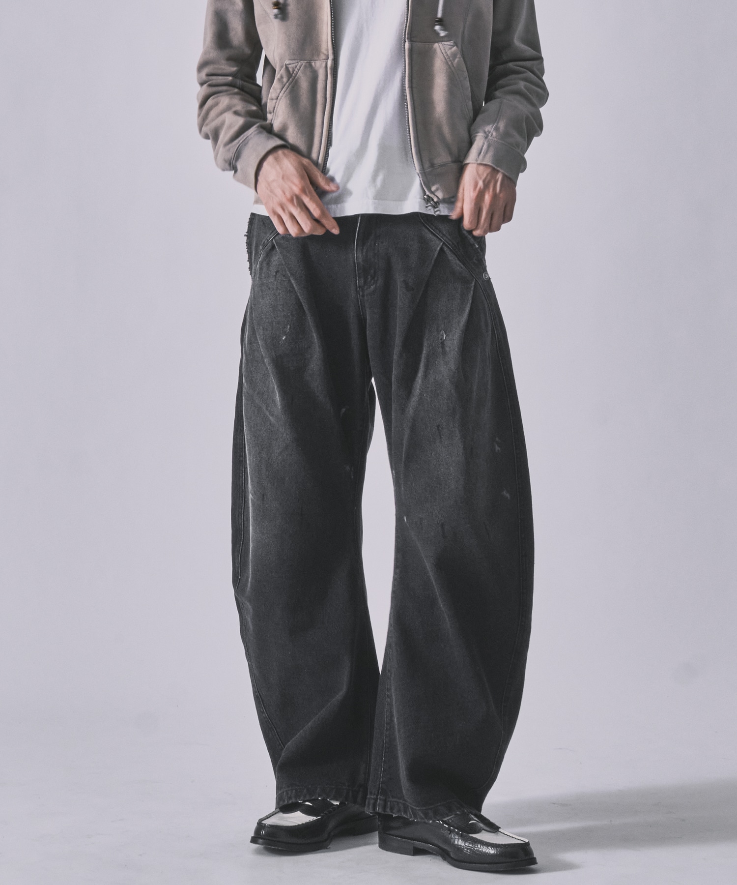 DARK WASH CURVE DENIM