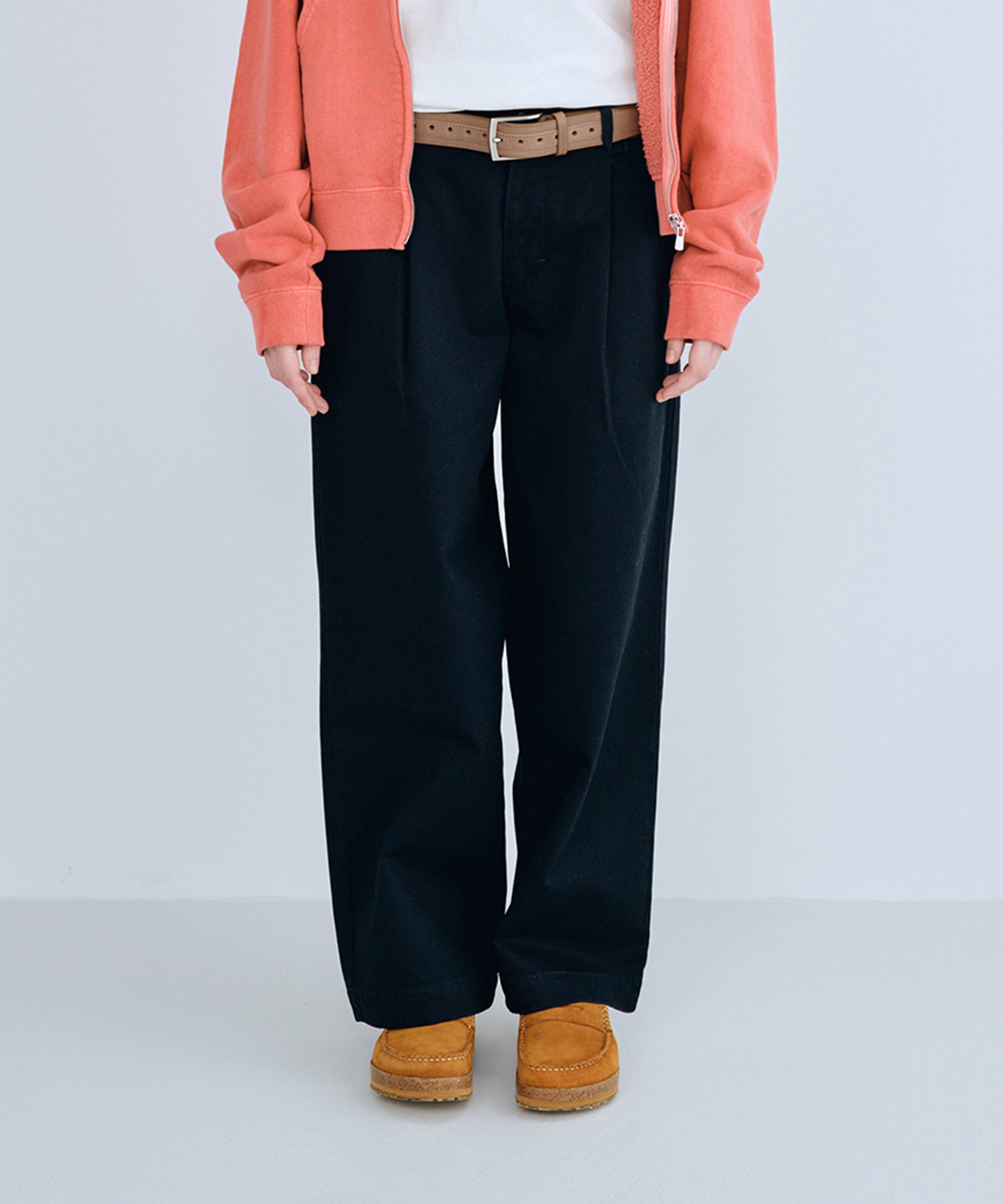 LF CHINO