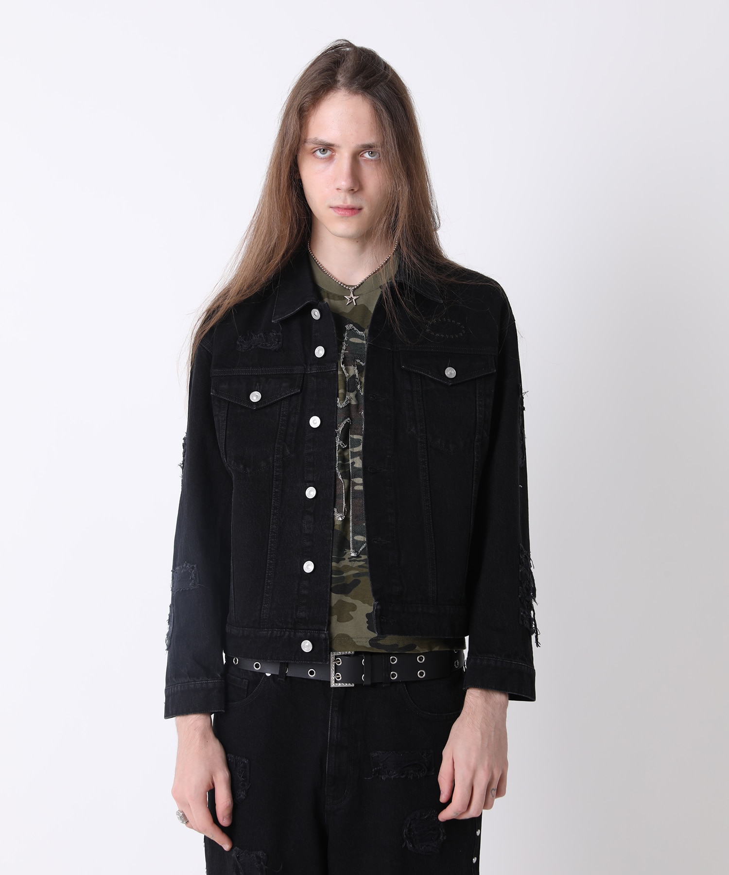 OVERSIZED PATCHED DENIM JACKET