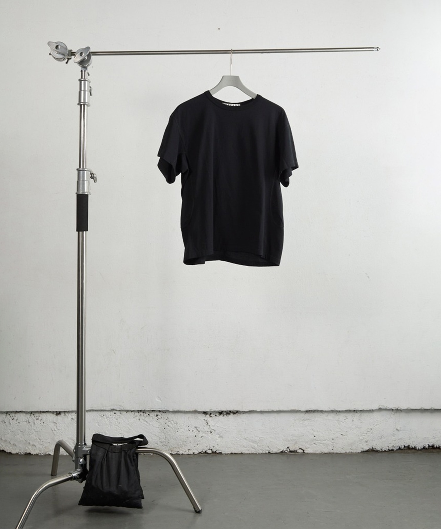HALF SLEEVE T-SHIRT