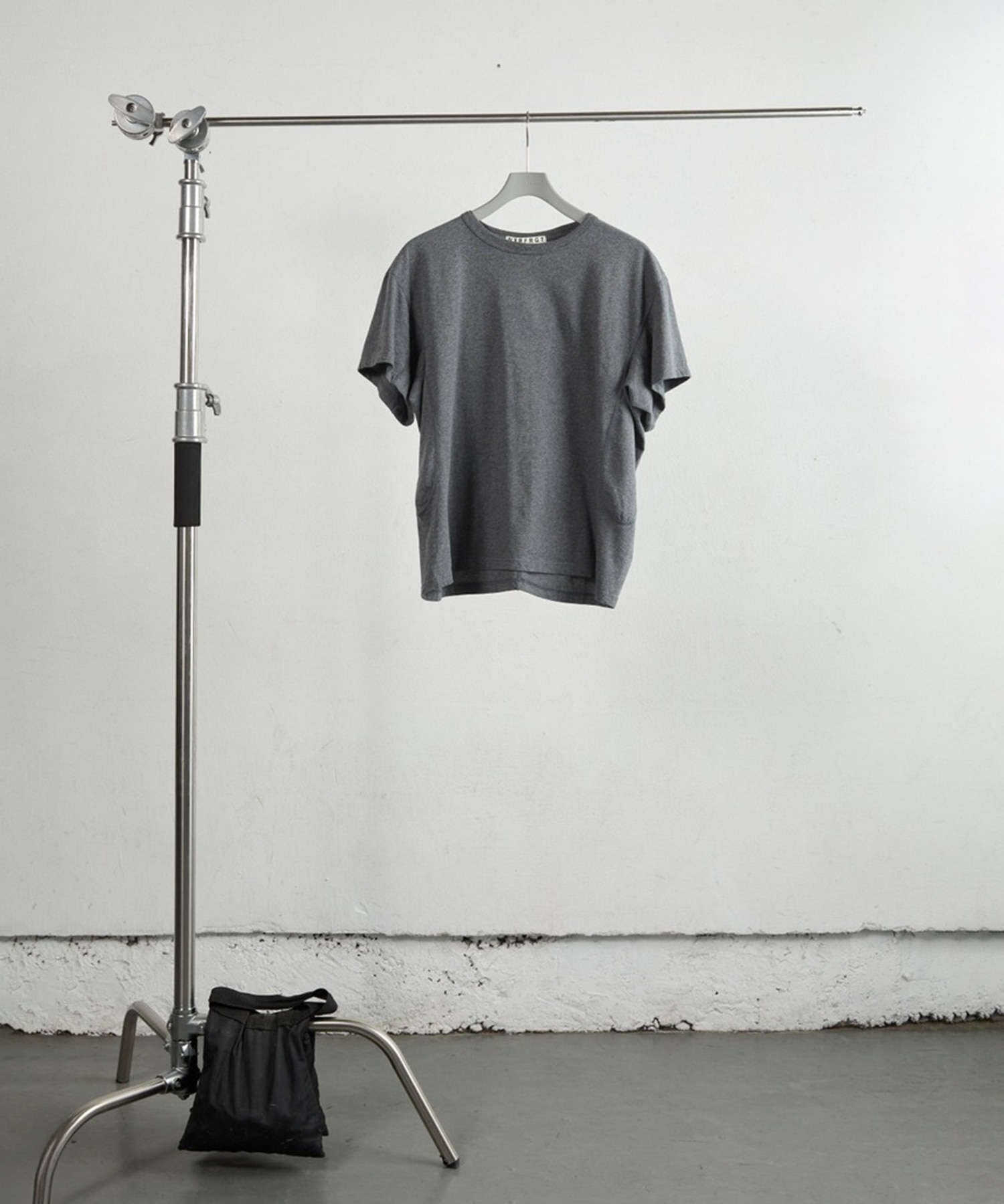 HALF SLEEVE T-SHIRT