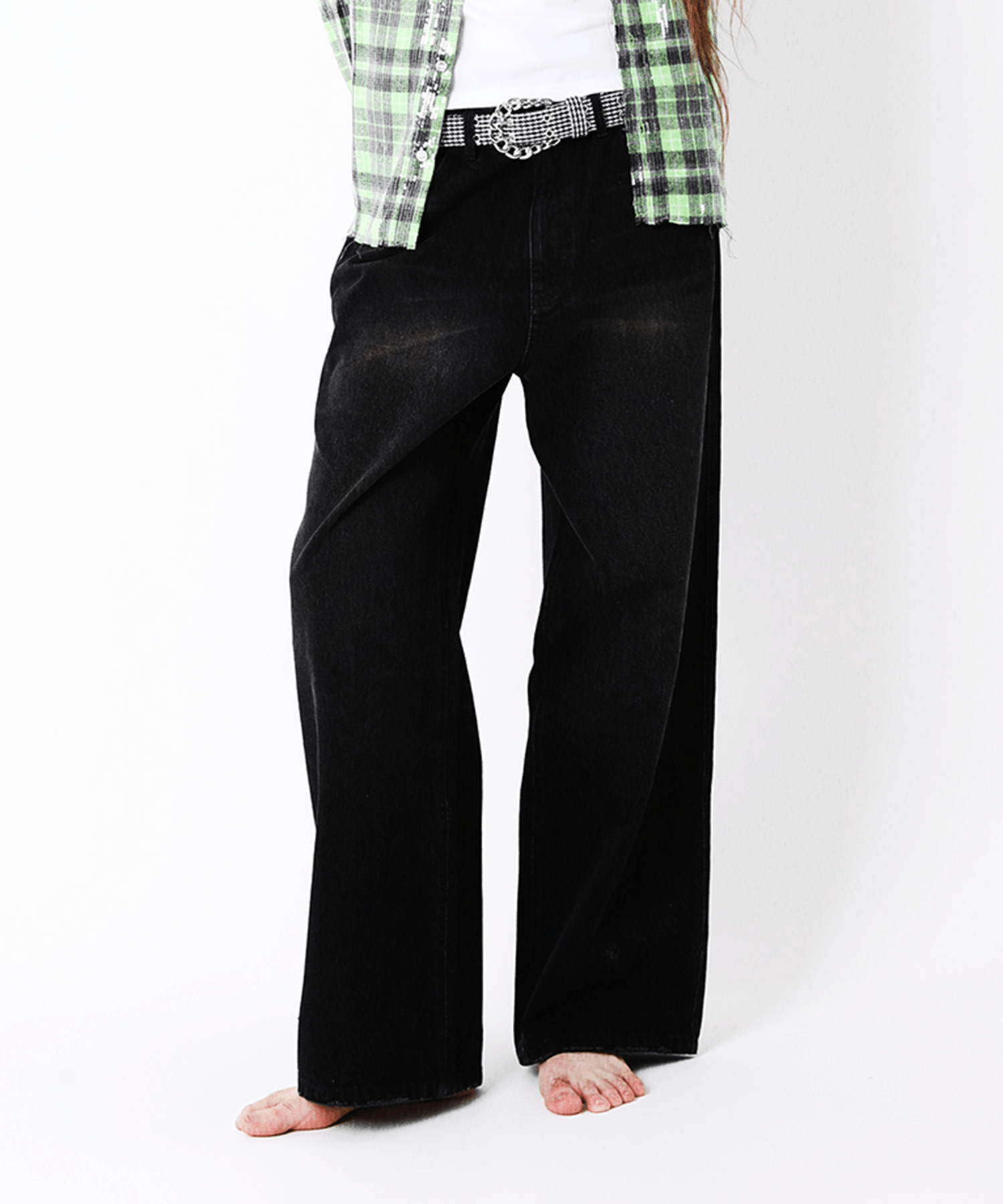 SUPER BAGGY STUDDED PANTS