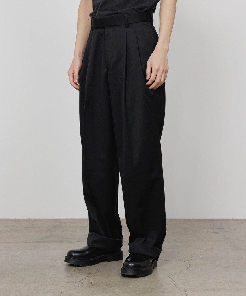 DOUBLE PLEATED EASY TROUSERS