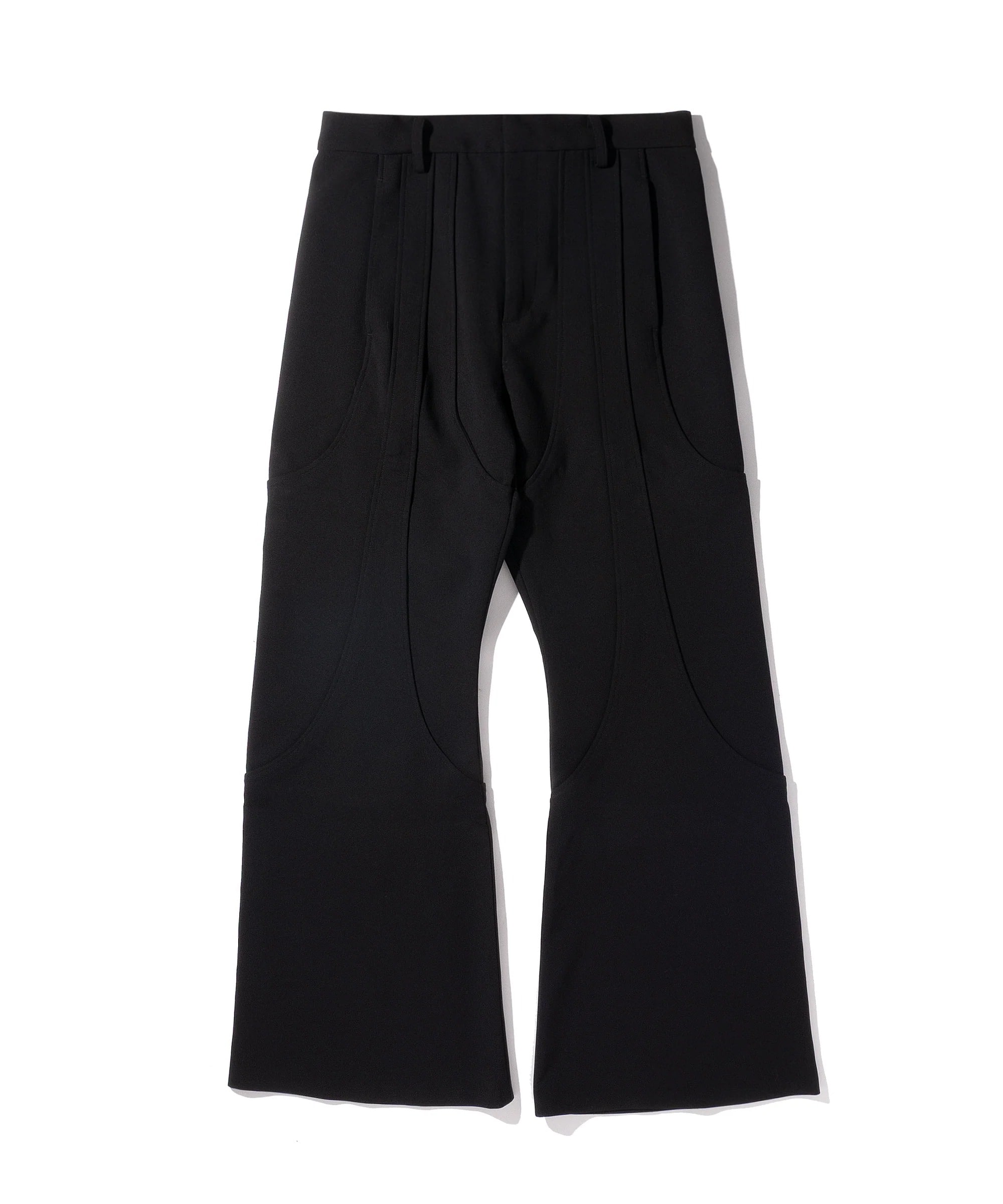 4TUCK FLARE PANTS