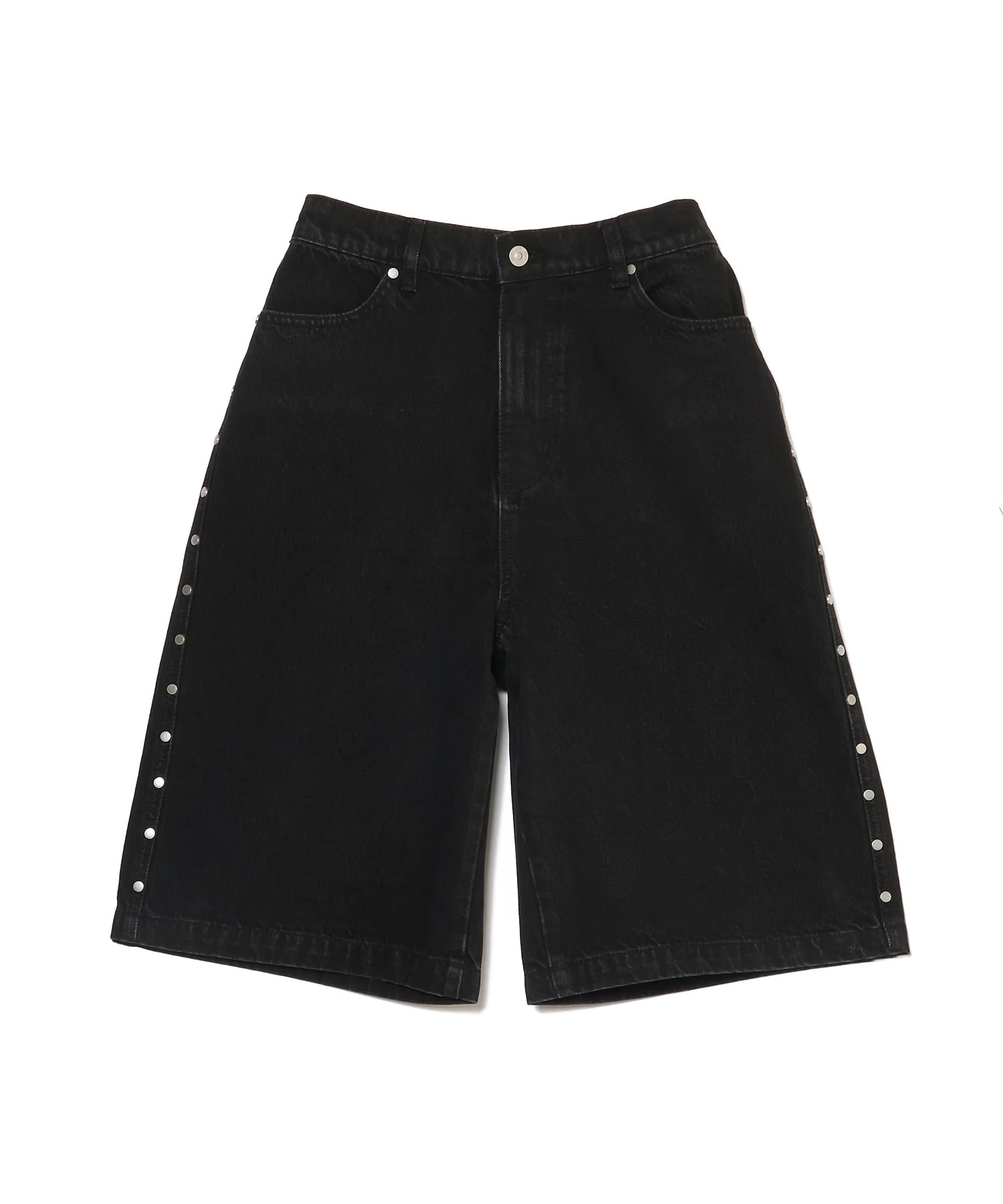 STUDDED WIDE SHORTS