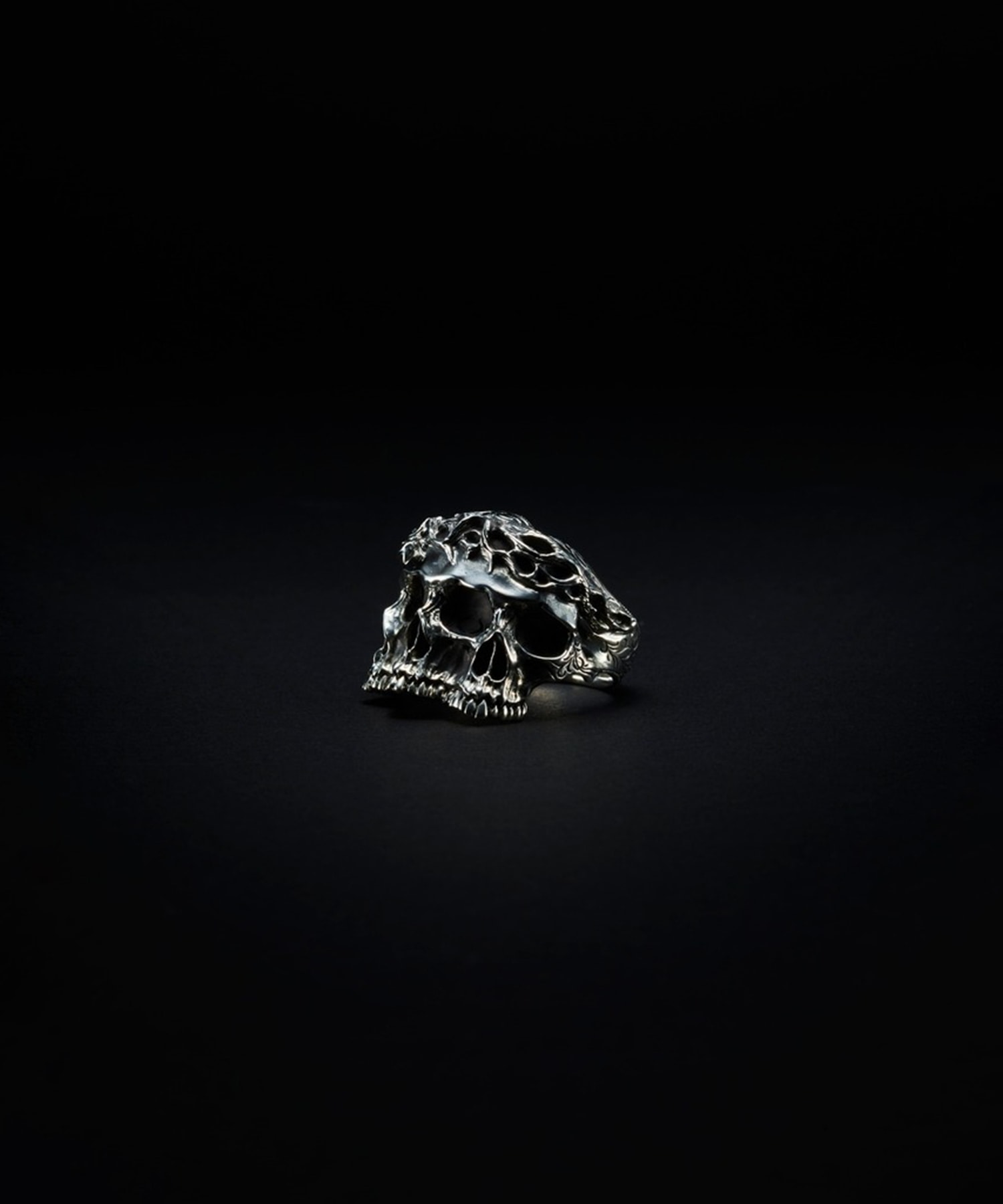 Engraved Calvary Skull Ring