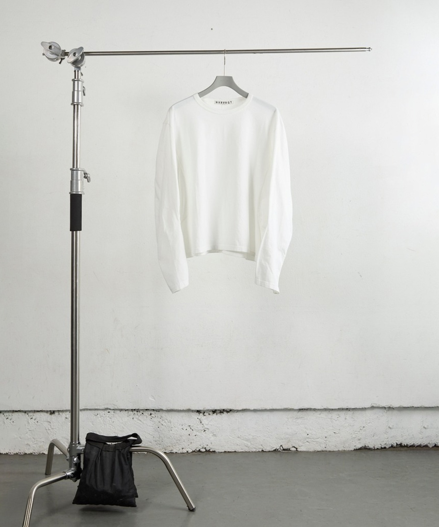 LONG SLEEVE T SHIRT