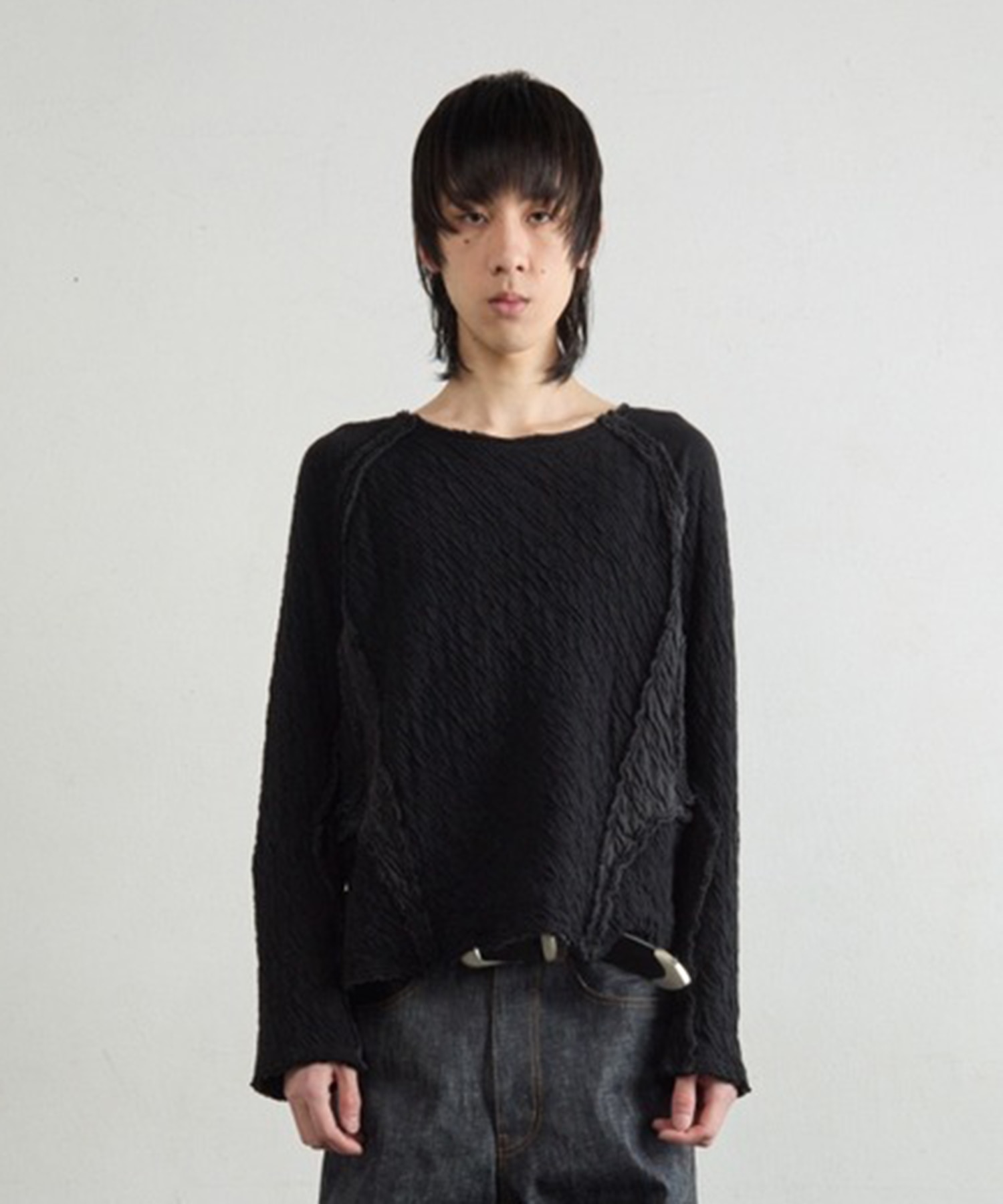 PANELED LONG SLEEVE T SHIRT