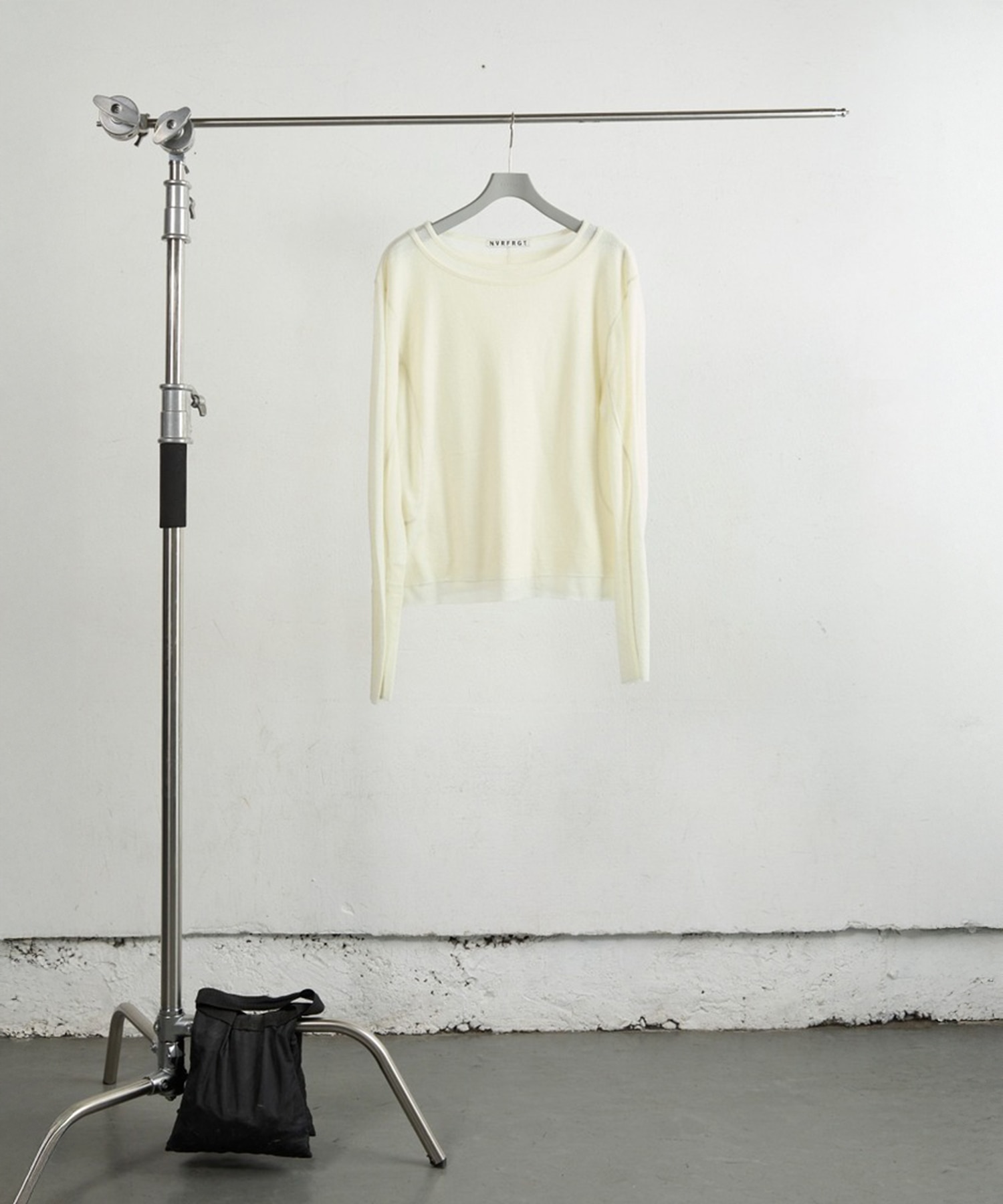 DOUBLE LAYERED LONG SLEEVE T SHIRT