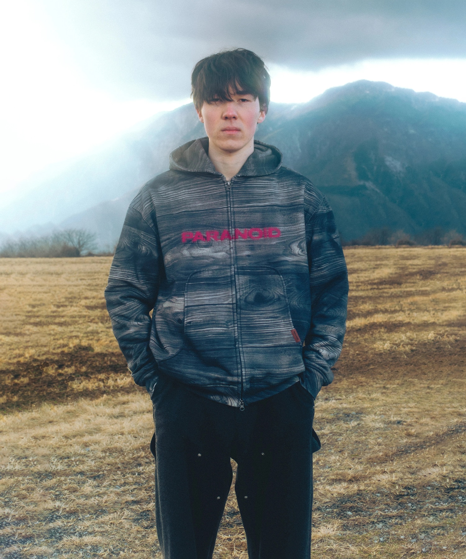GRAIN ZIP HOODIE