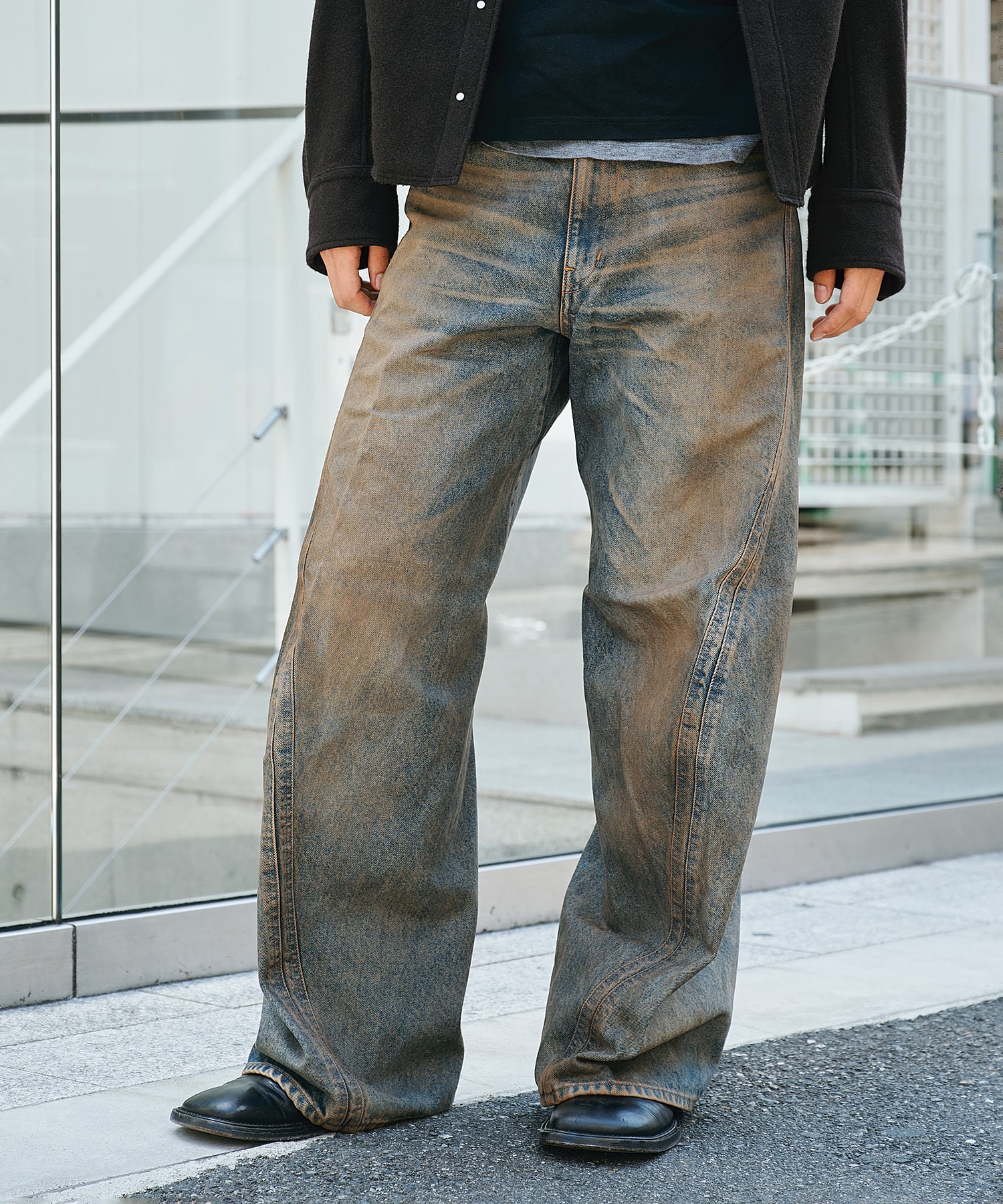 3D TWISTED WIDE LEG JEANS