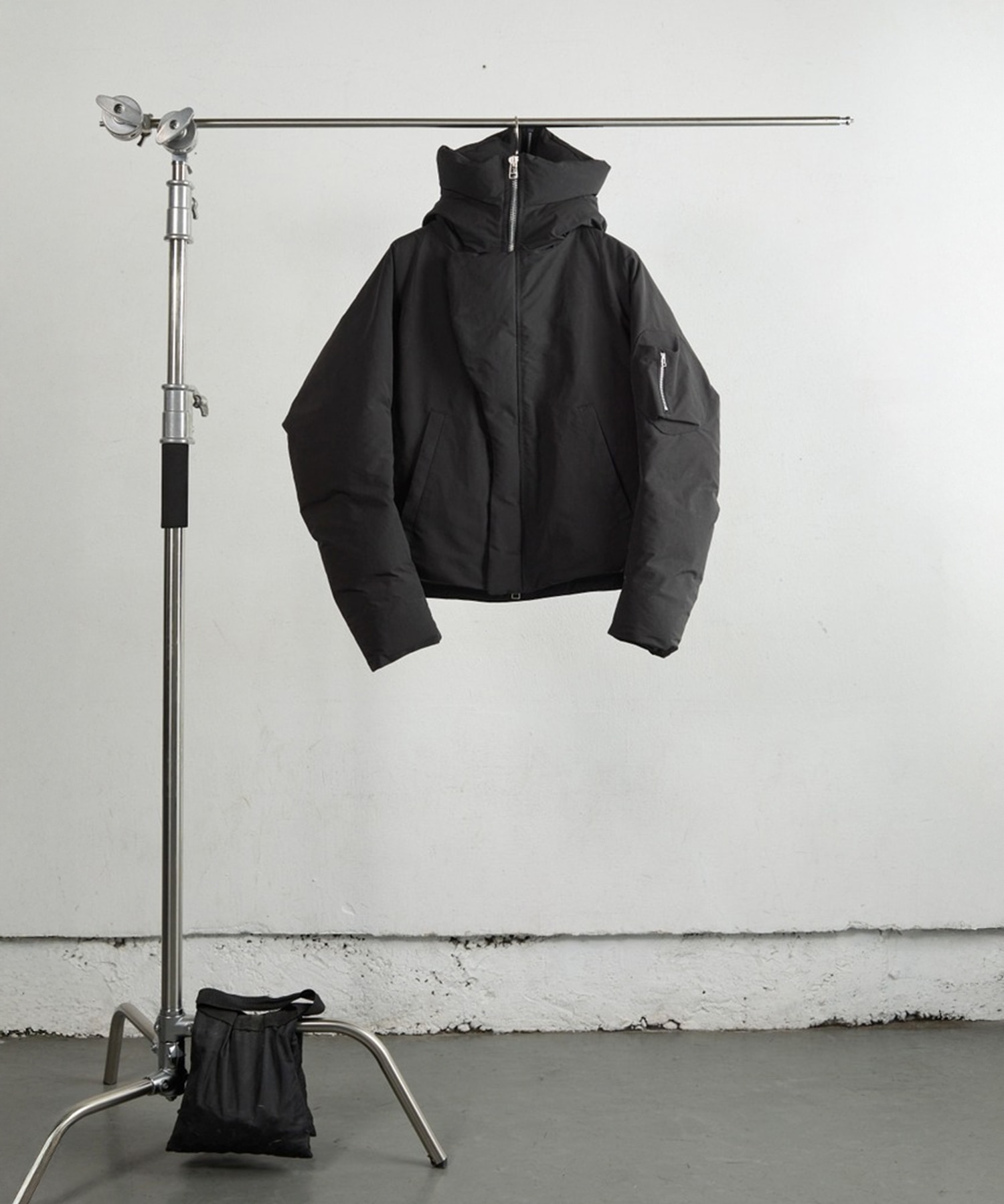 HOODED PUFFER JACKET