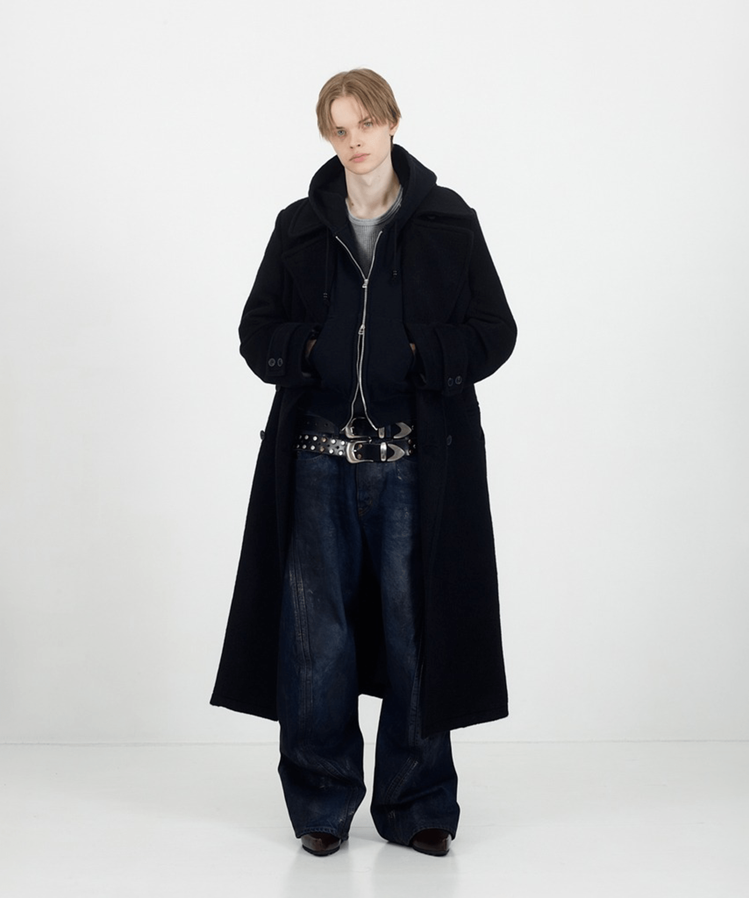 DOUBLE BREASTED COAT
