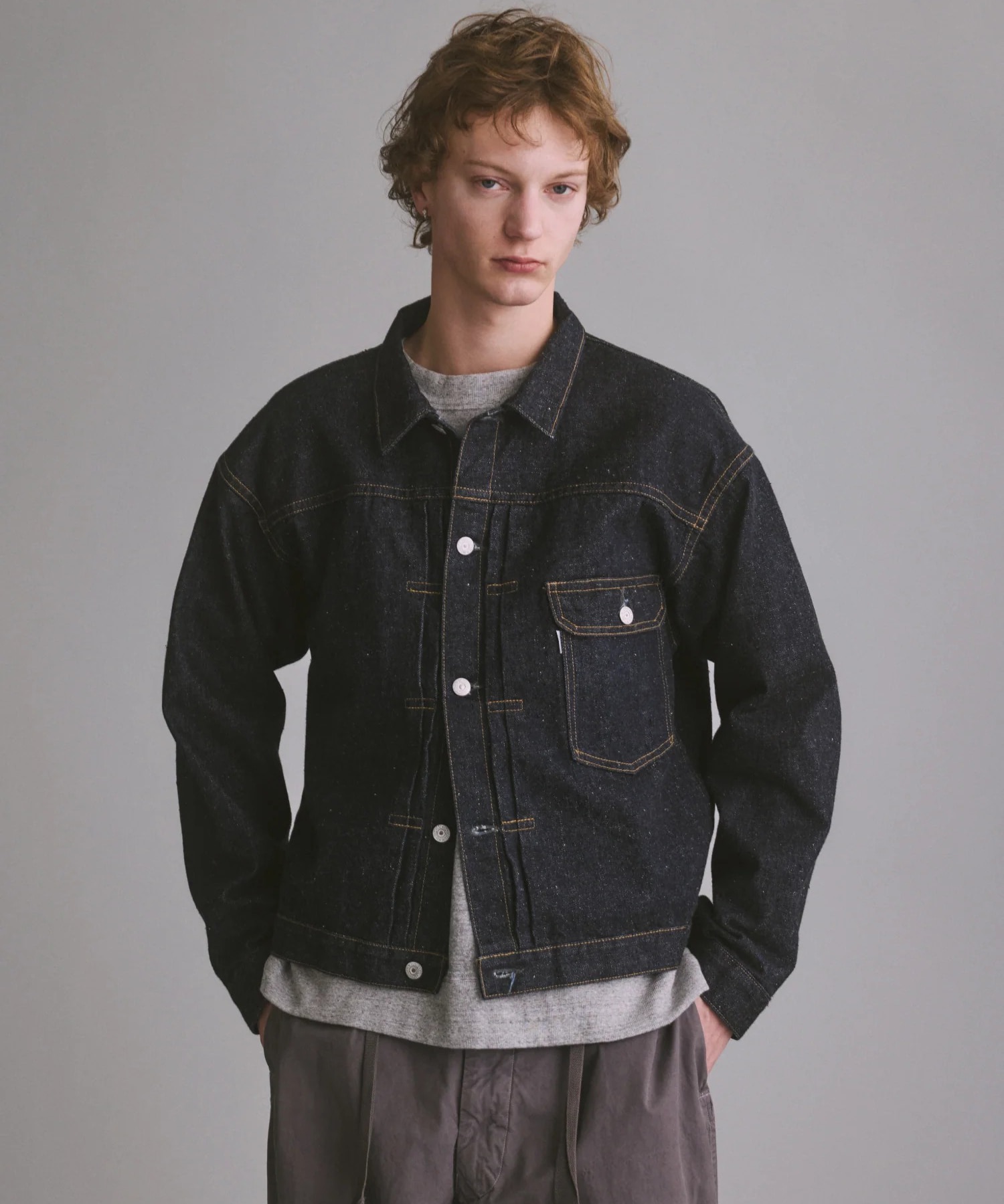 001 T-BACK DENIM JACKET