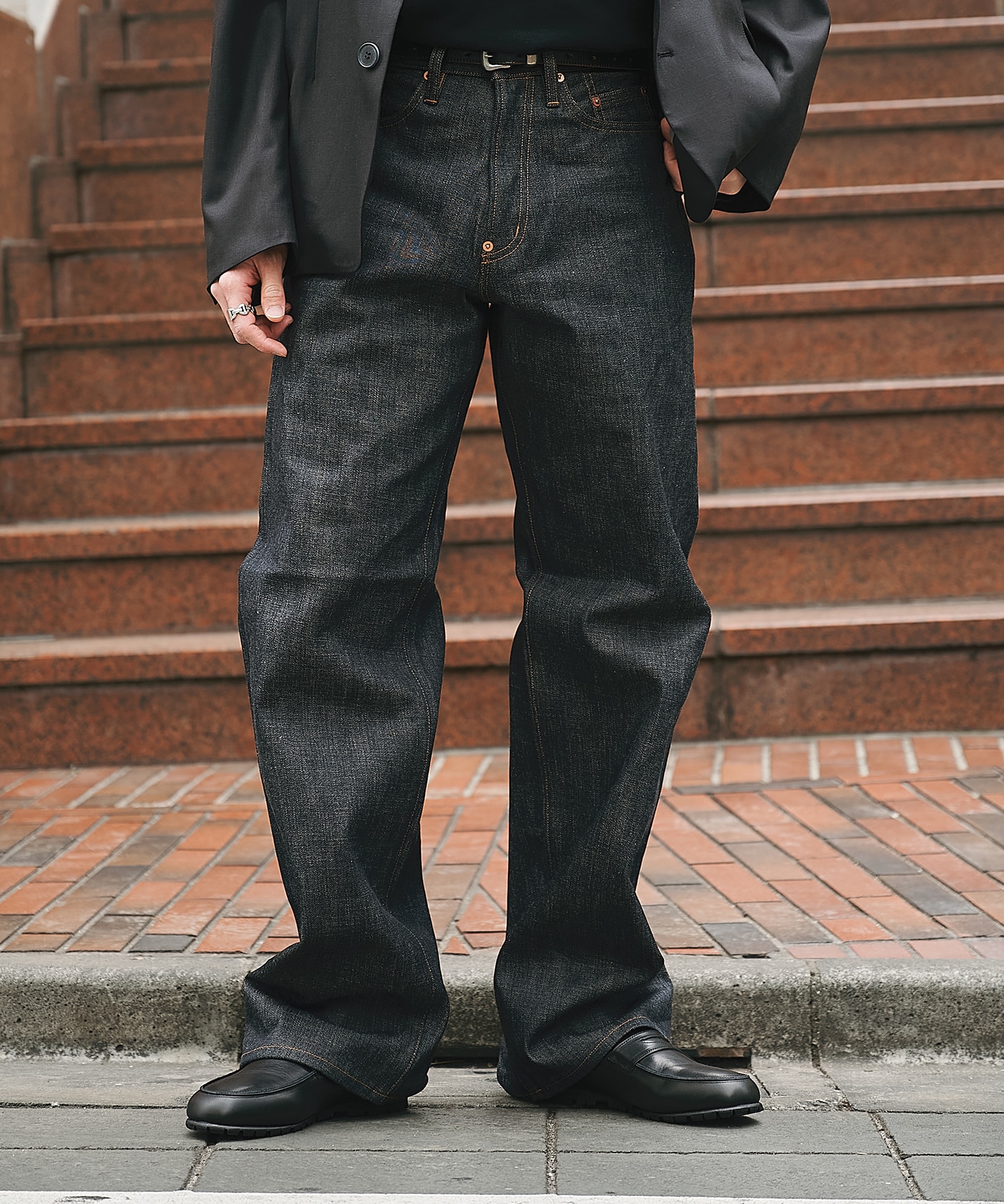 MODERN DEIM REGULER CUT