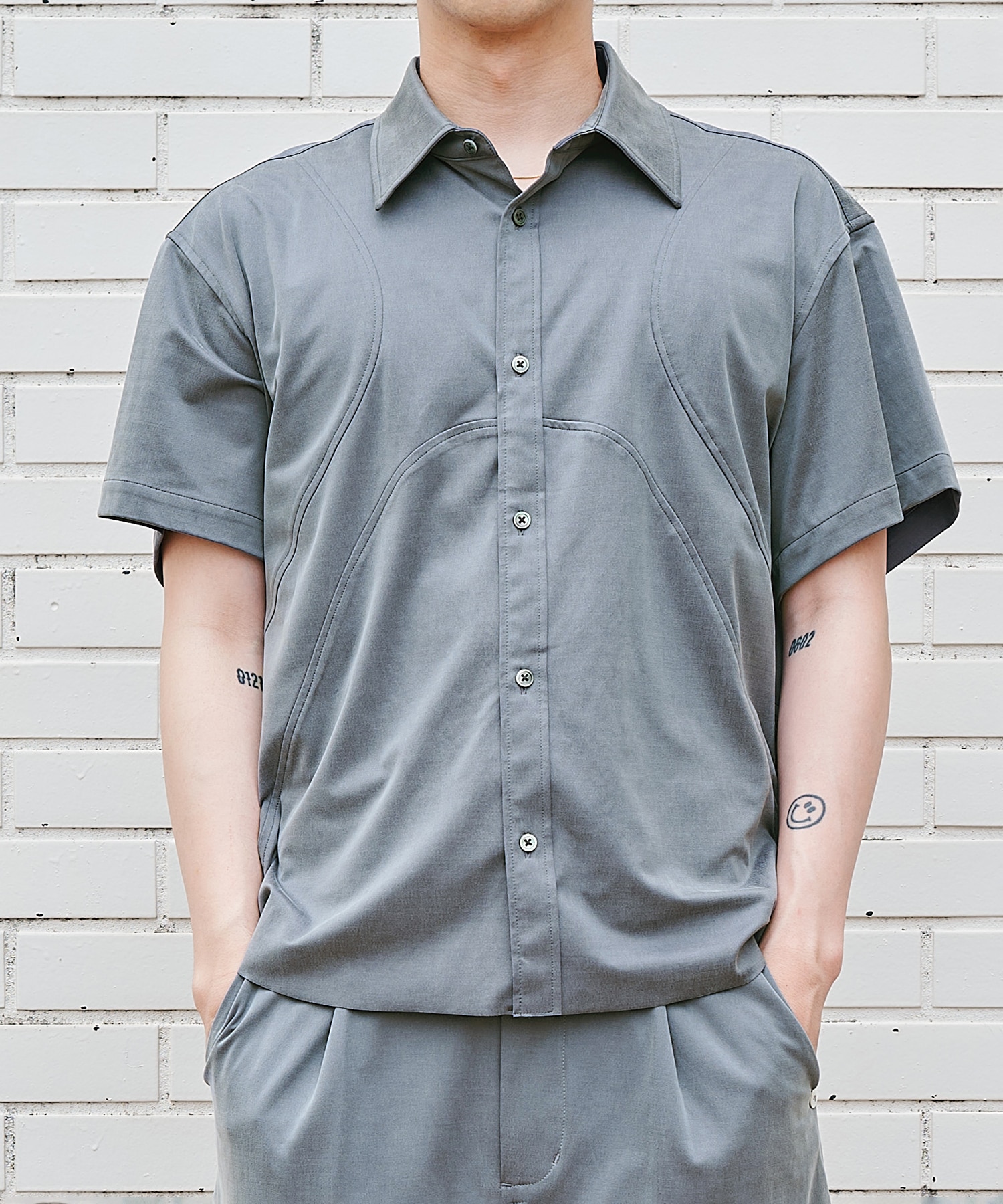 panel short sleeve shirt