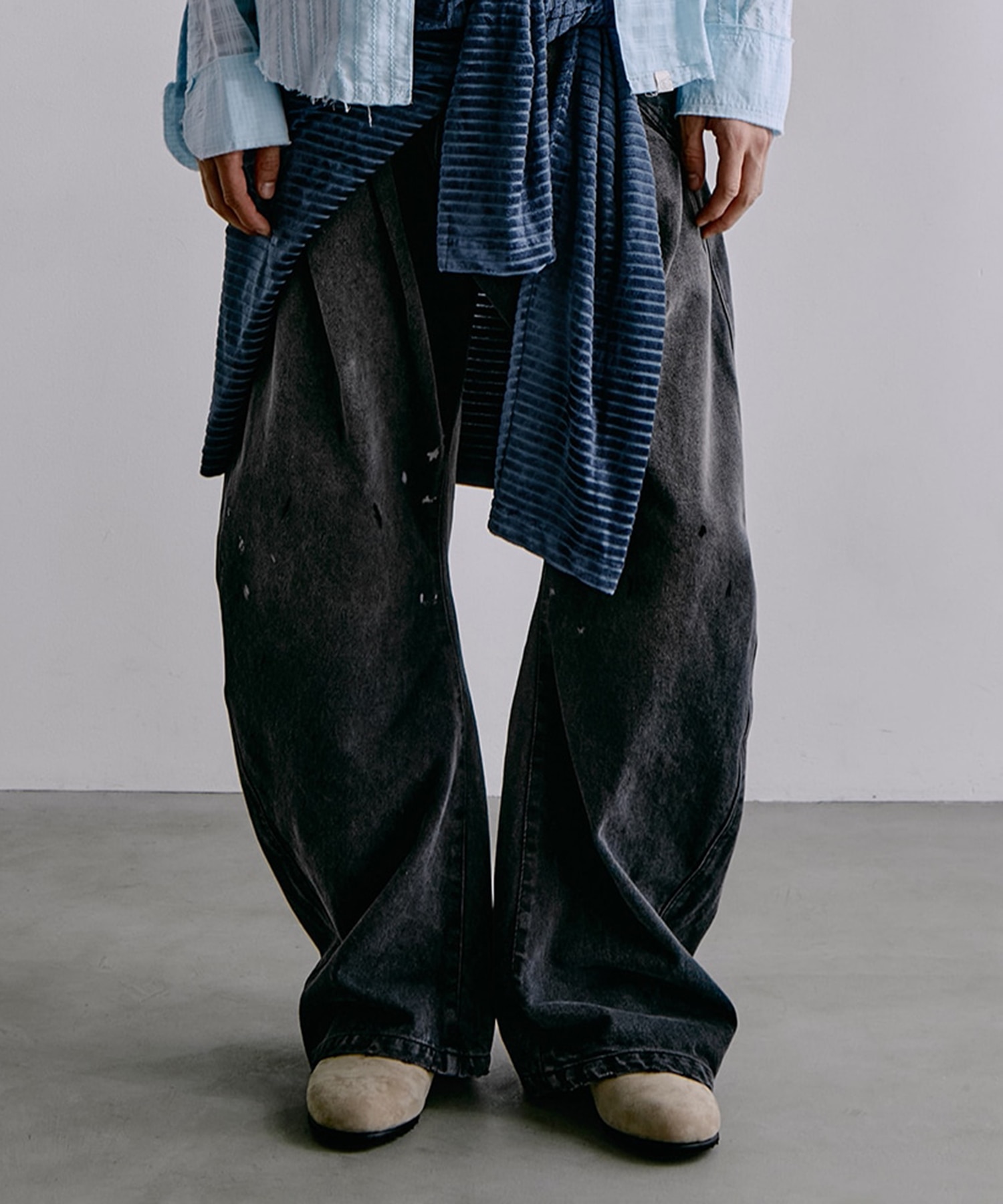 dark wash curve denim deep blue