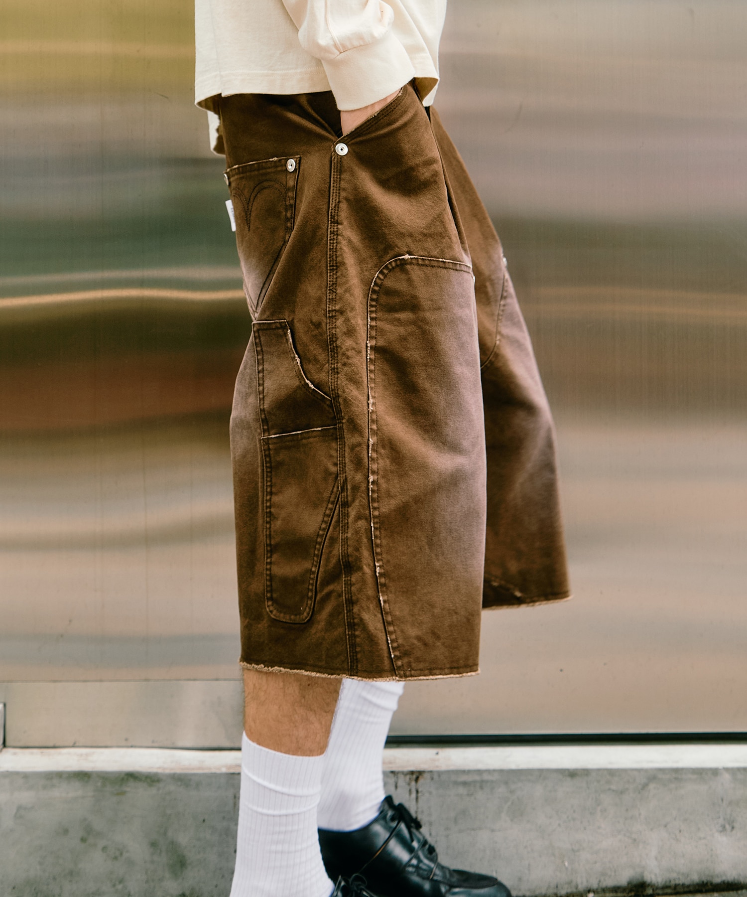 BASICKS×duck double knee curve leg shorts