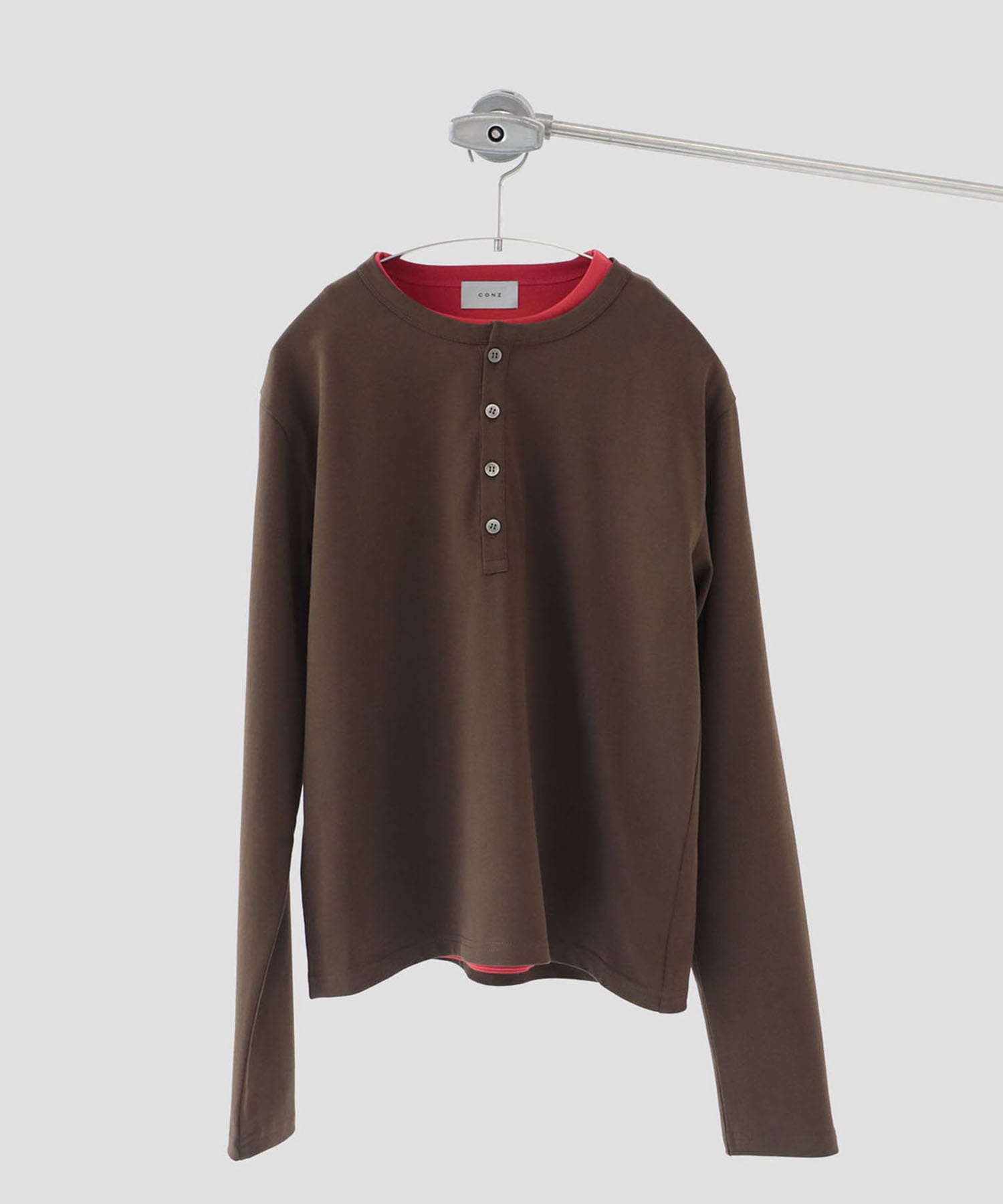 henry and crew neck long sleeve tee