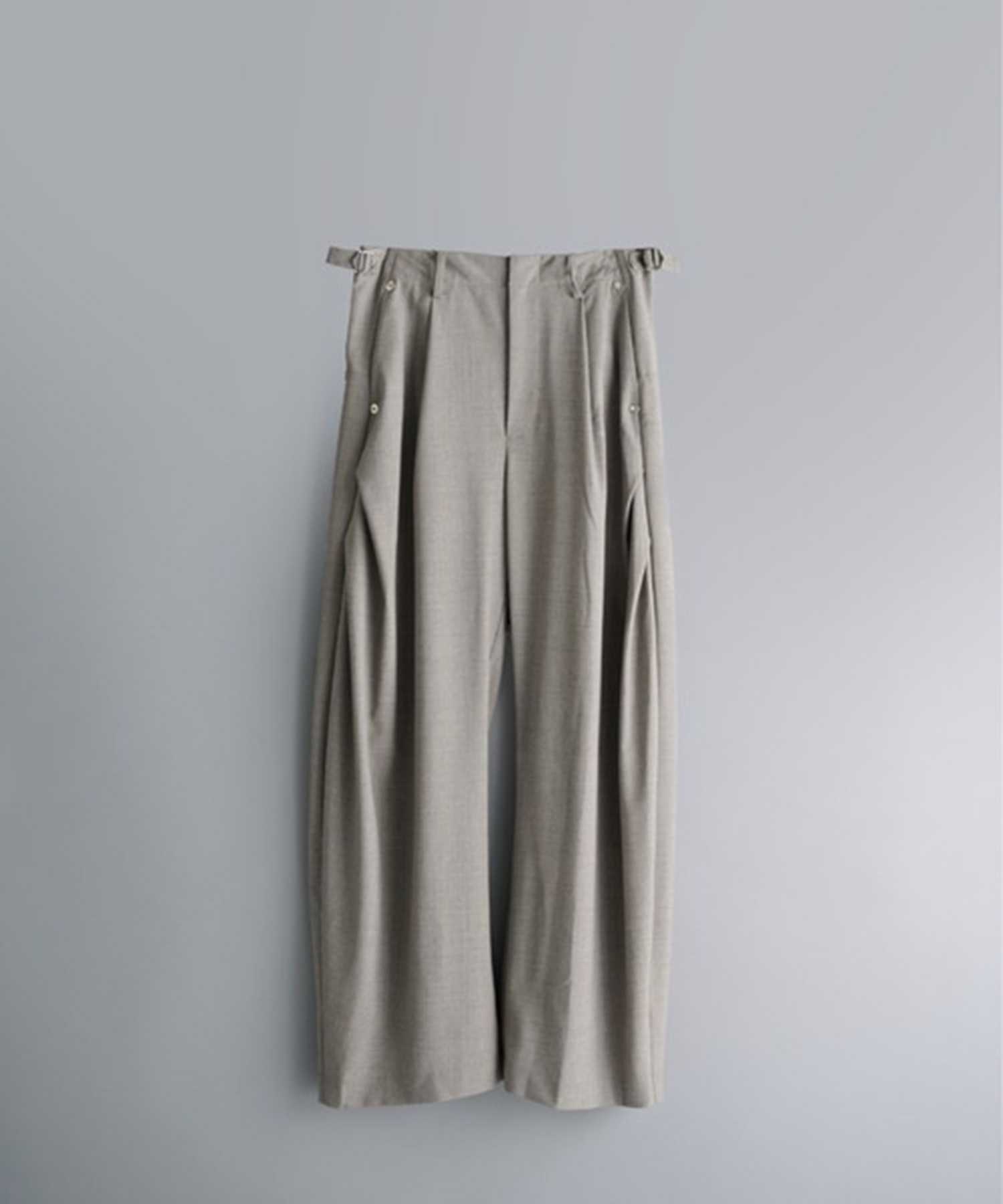 curved leg trousers 3.0 buckle