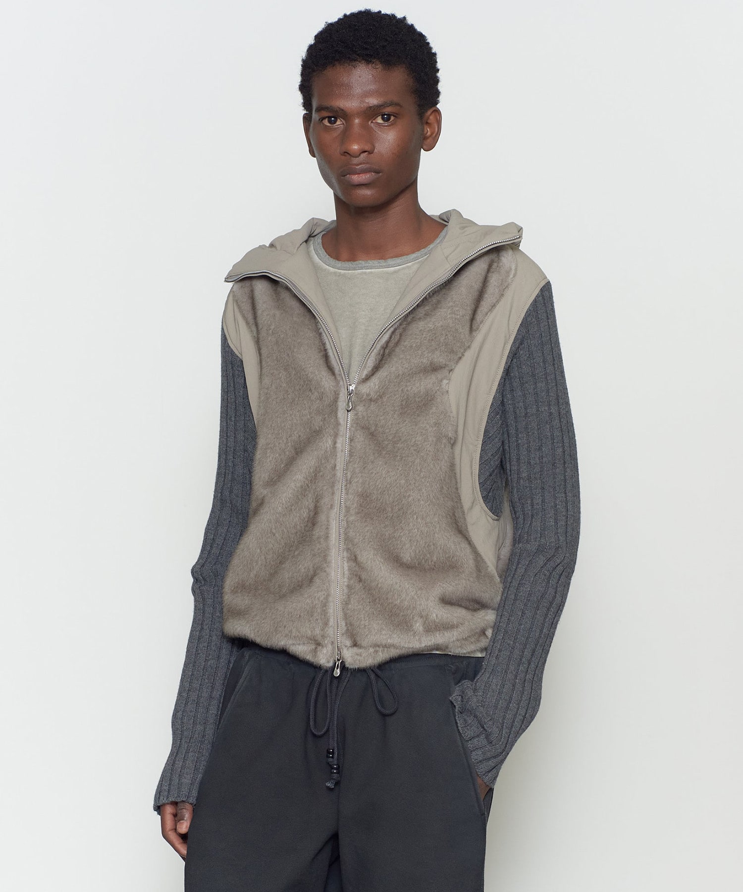 KNITTED SLEEVE PANELLED ZIP UP HOODED JACKET