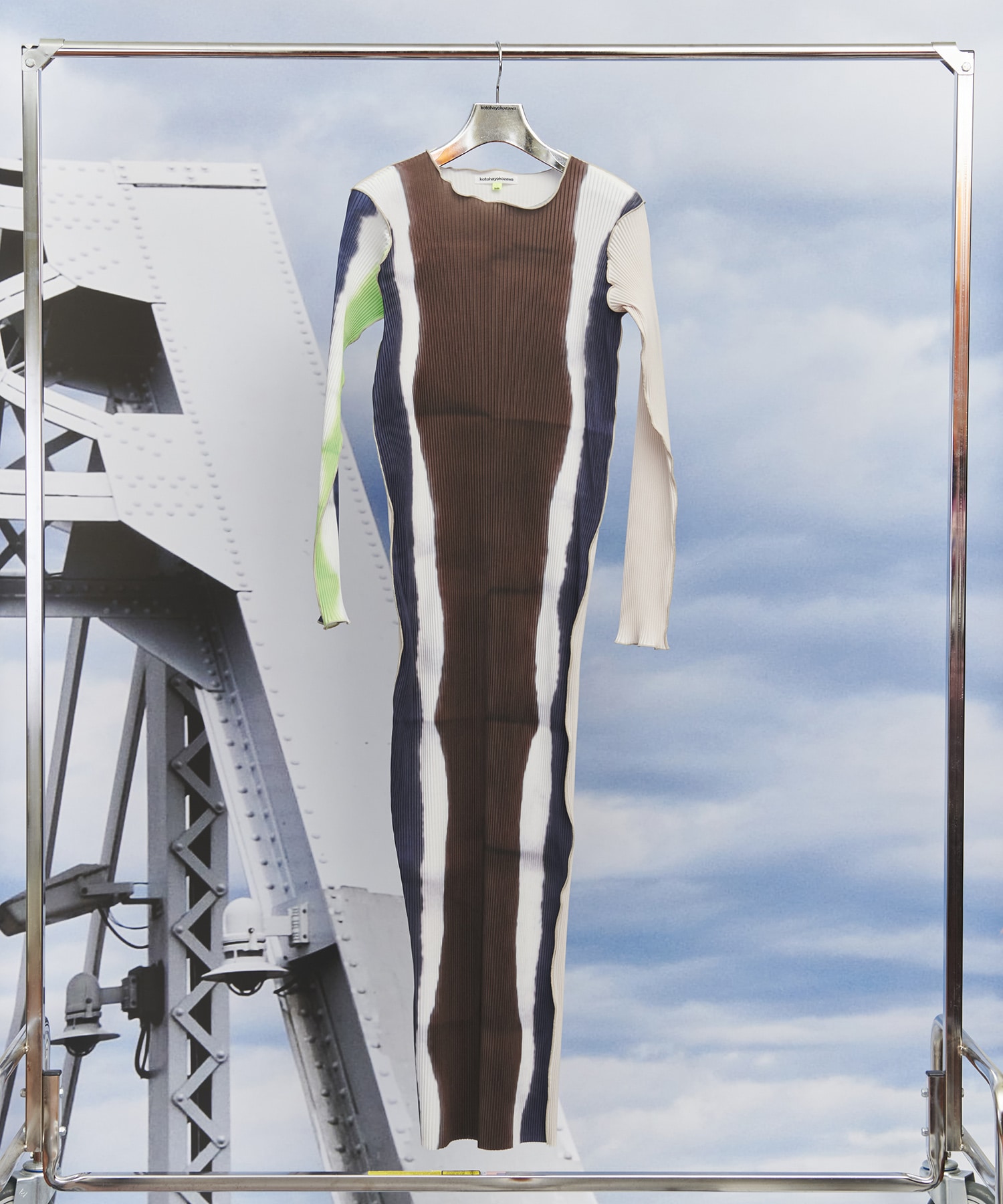 GRAPHIC DRESS