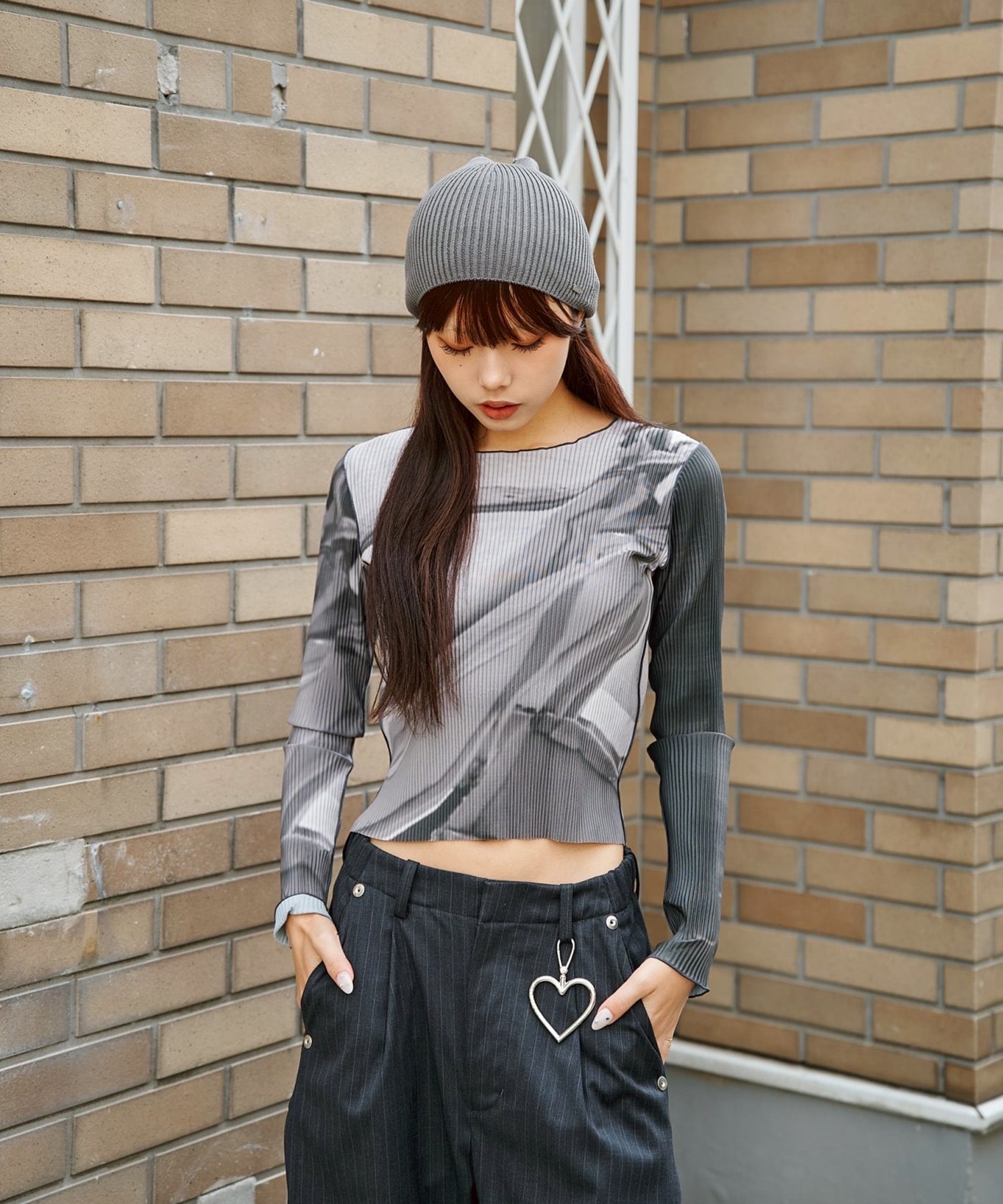 別注 GRAPHIC TINY TOP