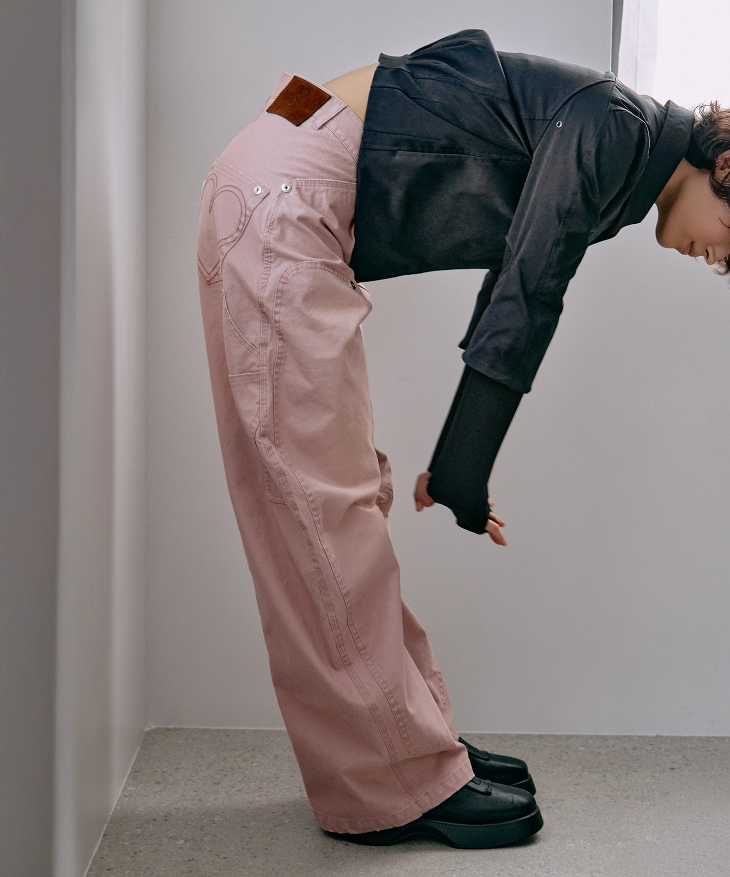 BASICKS×DUCK DOUBLE KNEE CURVED LEG PANTS