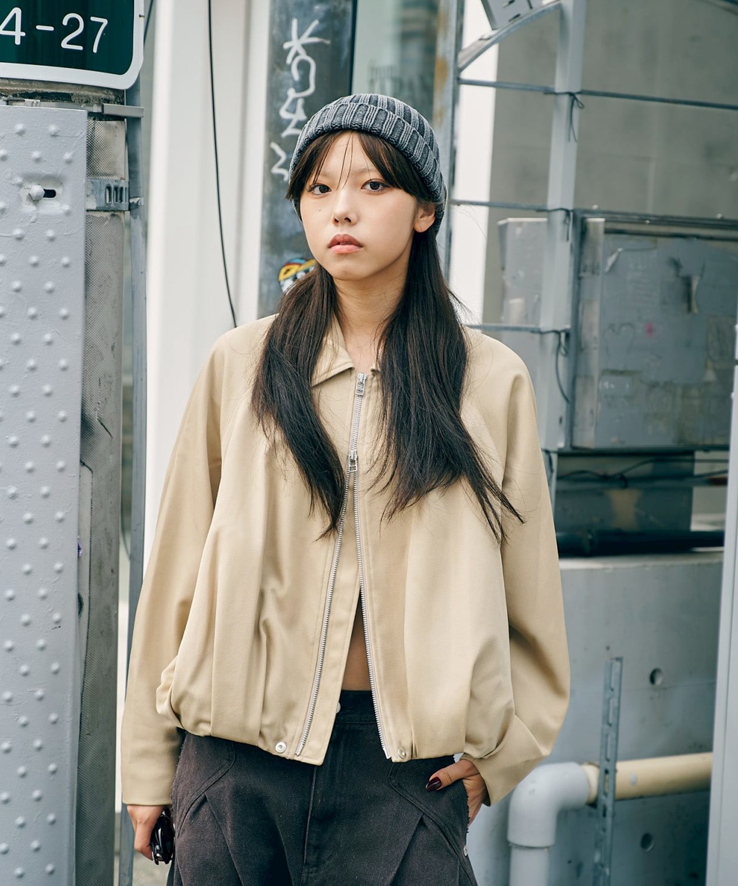 BALLOON ZIP UP JACKET