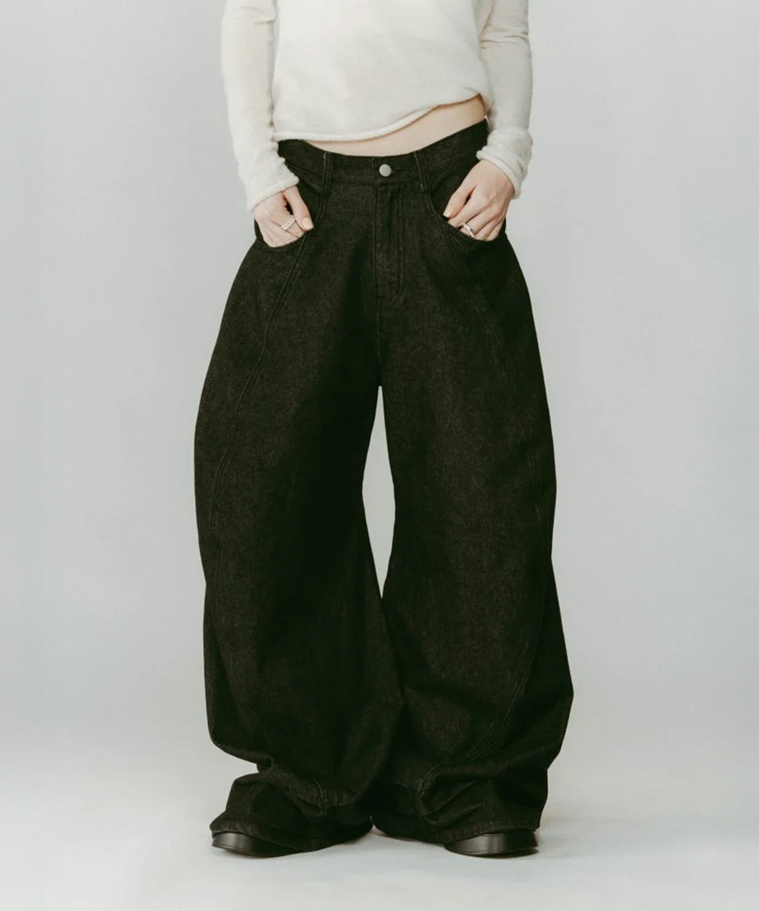 tuck design denim pants