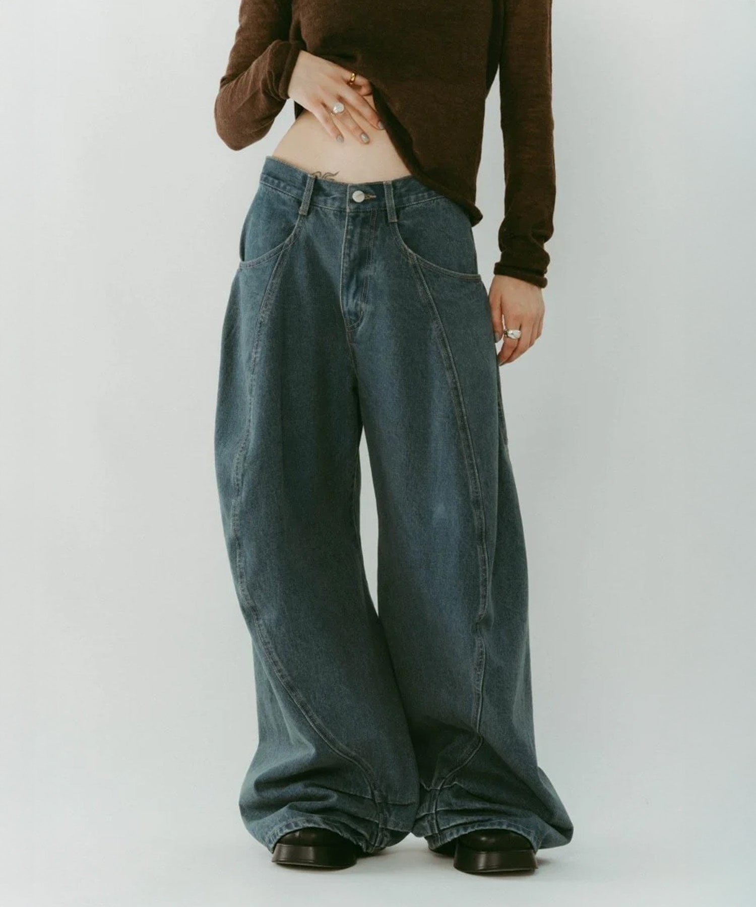 tuck design denim pants