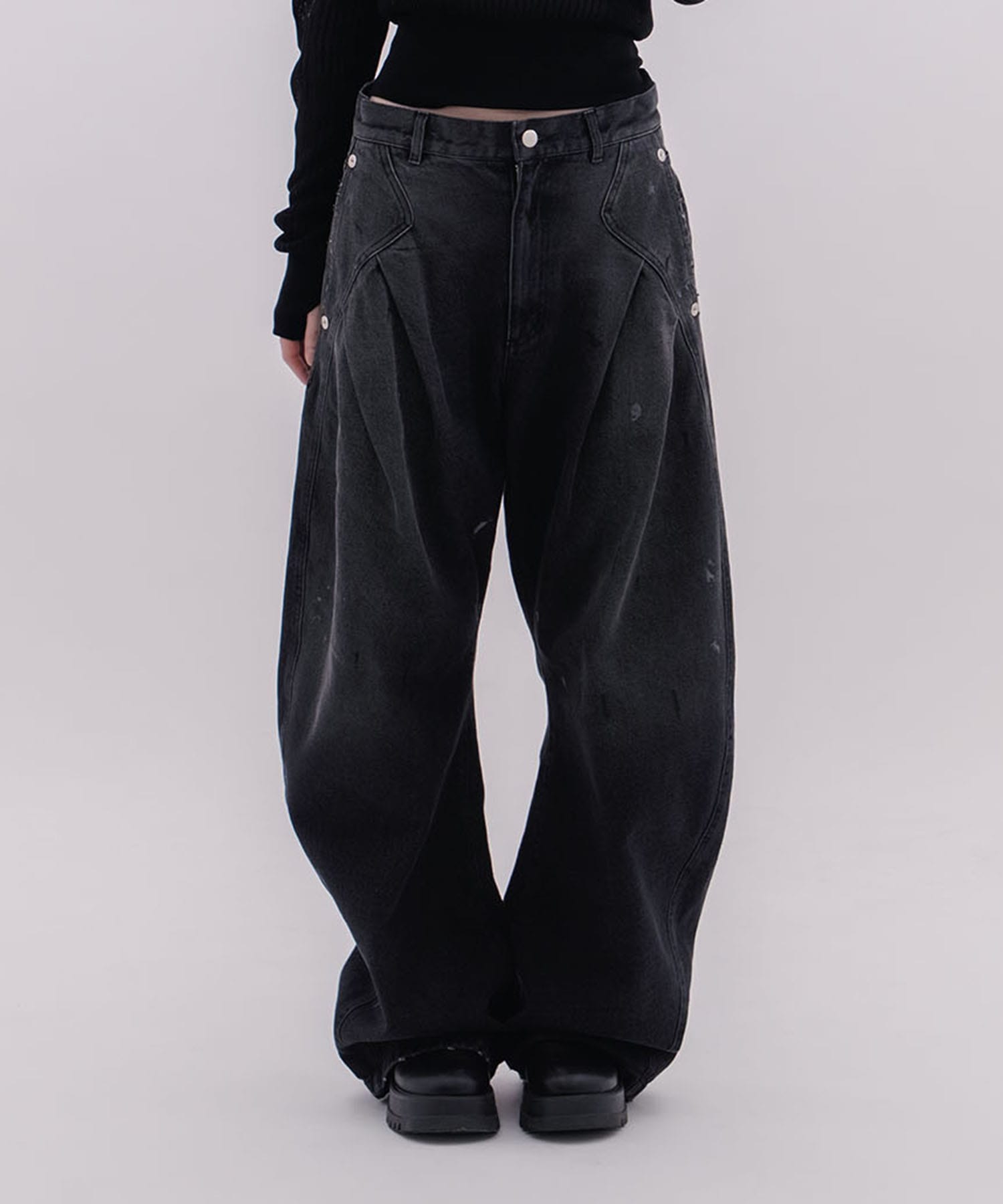 dark wash curved denim