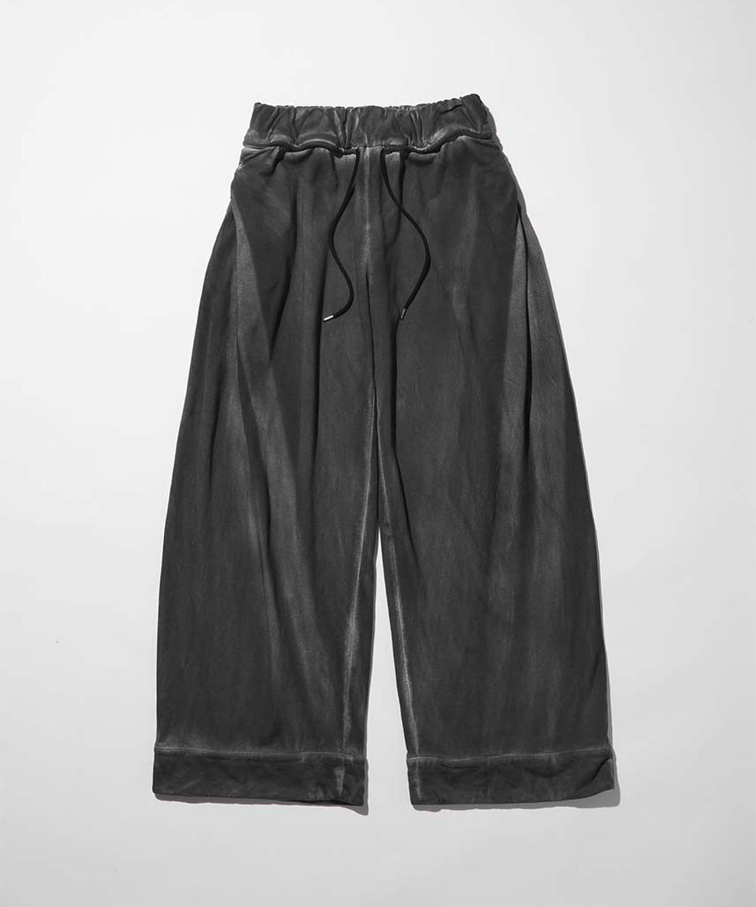 fold-cuff pants