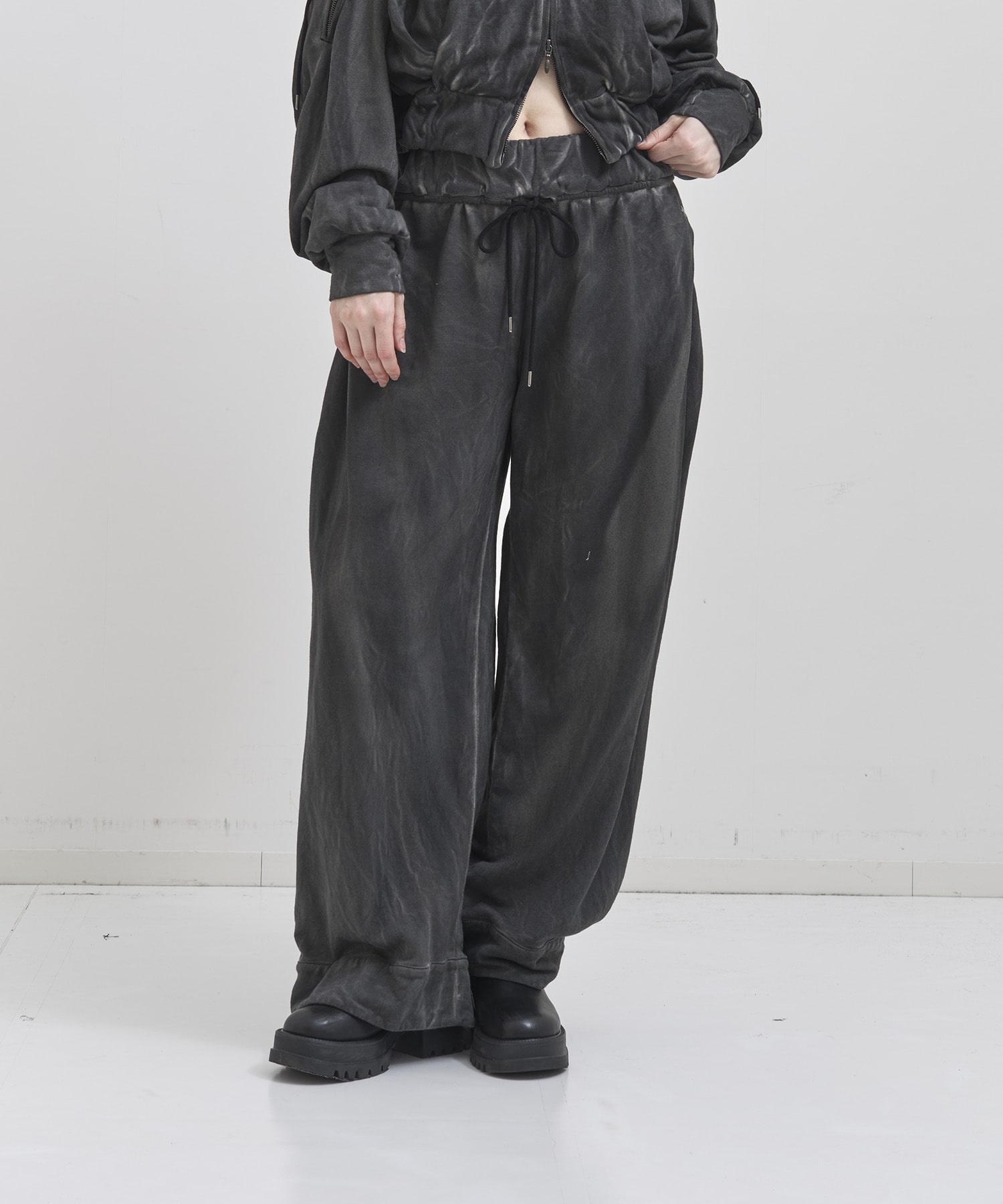 fold-cuff pants
