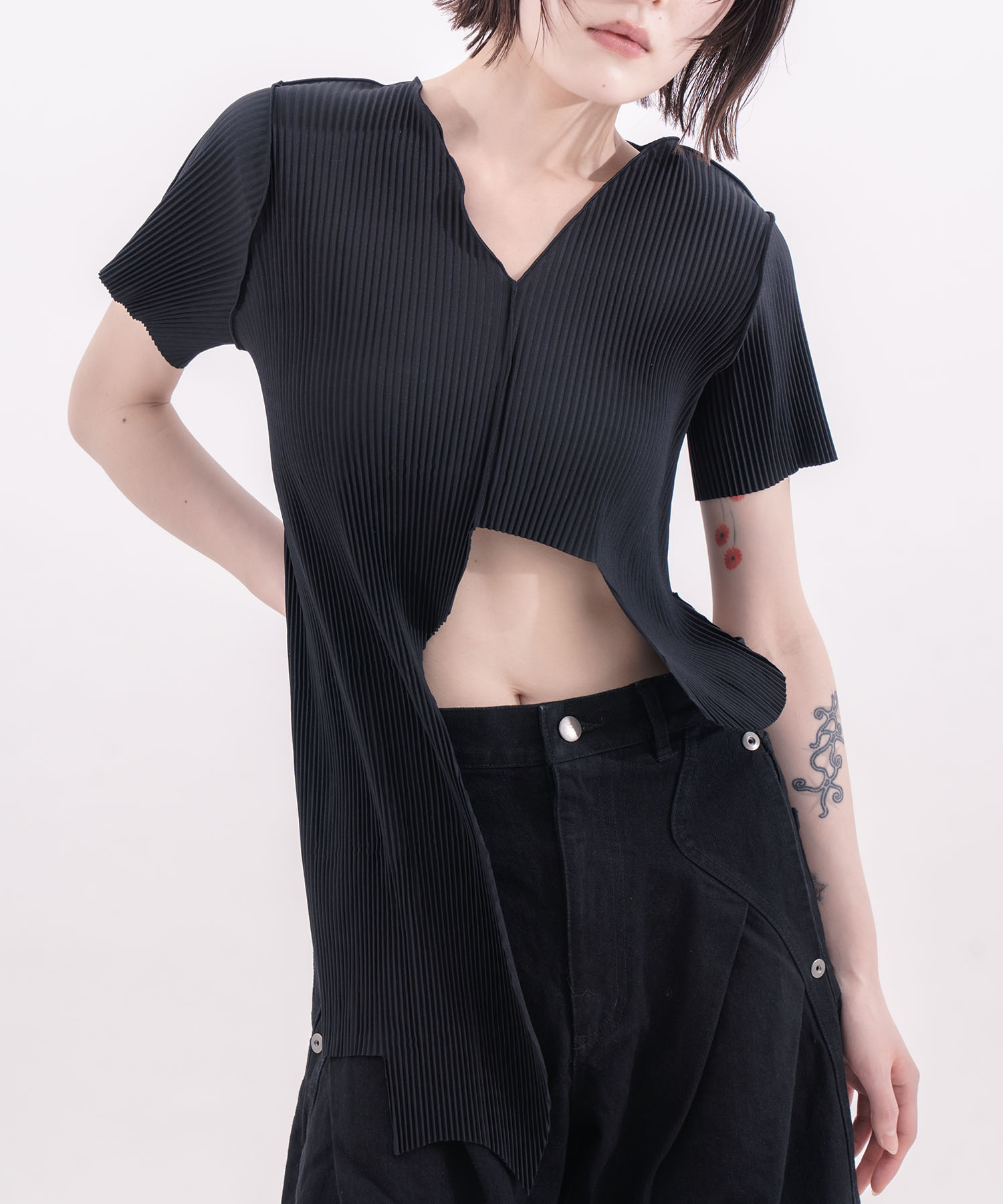 CHOPPED TOP SHORTSLEEVE