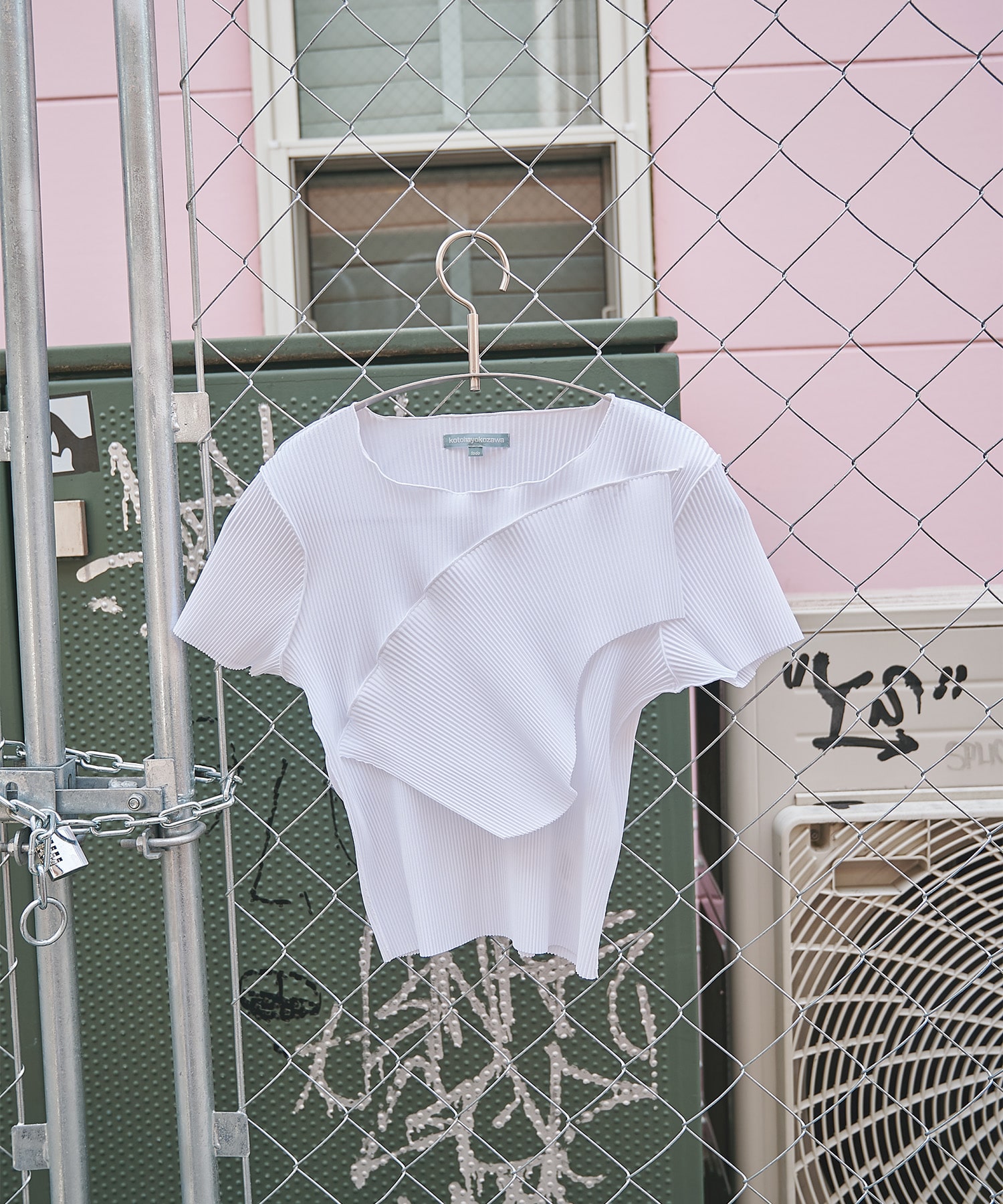 TODO WAVE TINY TOP SHORT SLEEVE