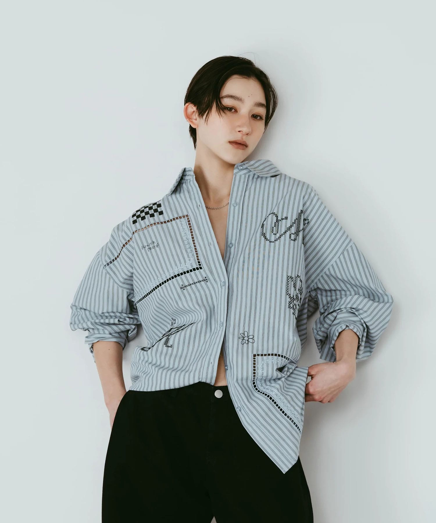 embroidered shirt(unisex)