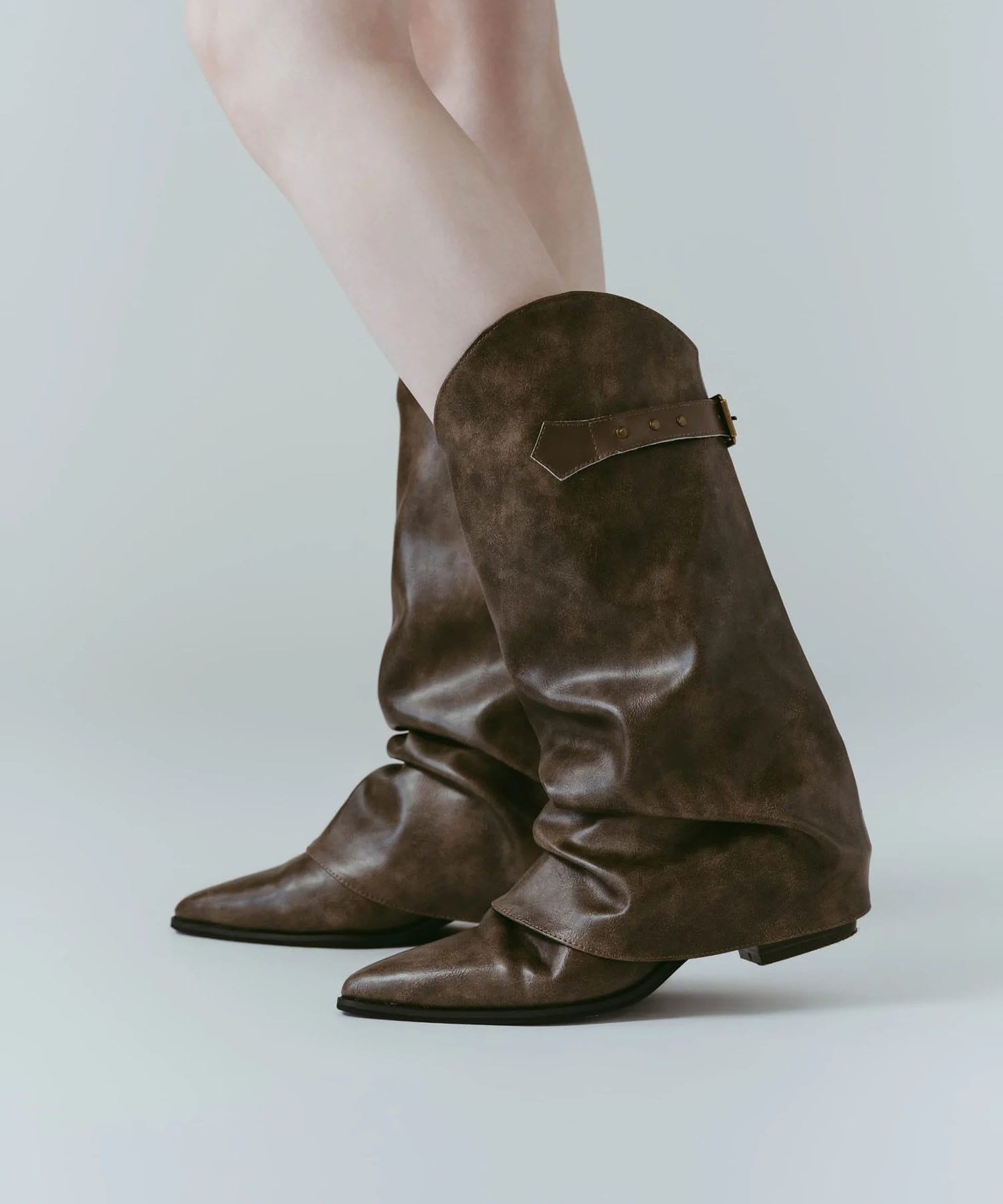 western belted boots
