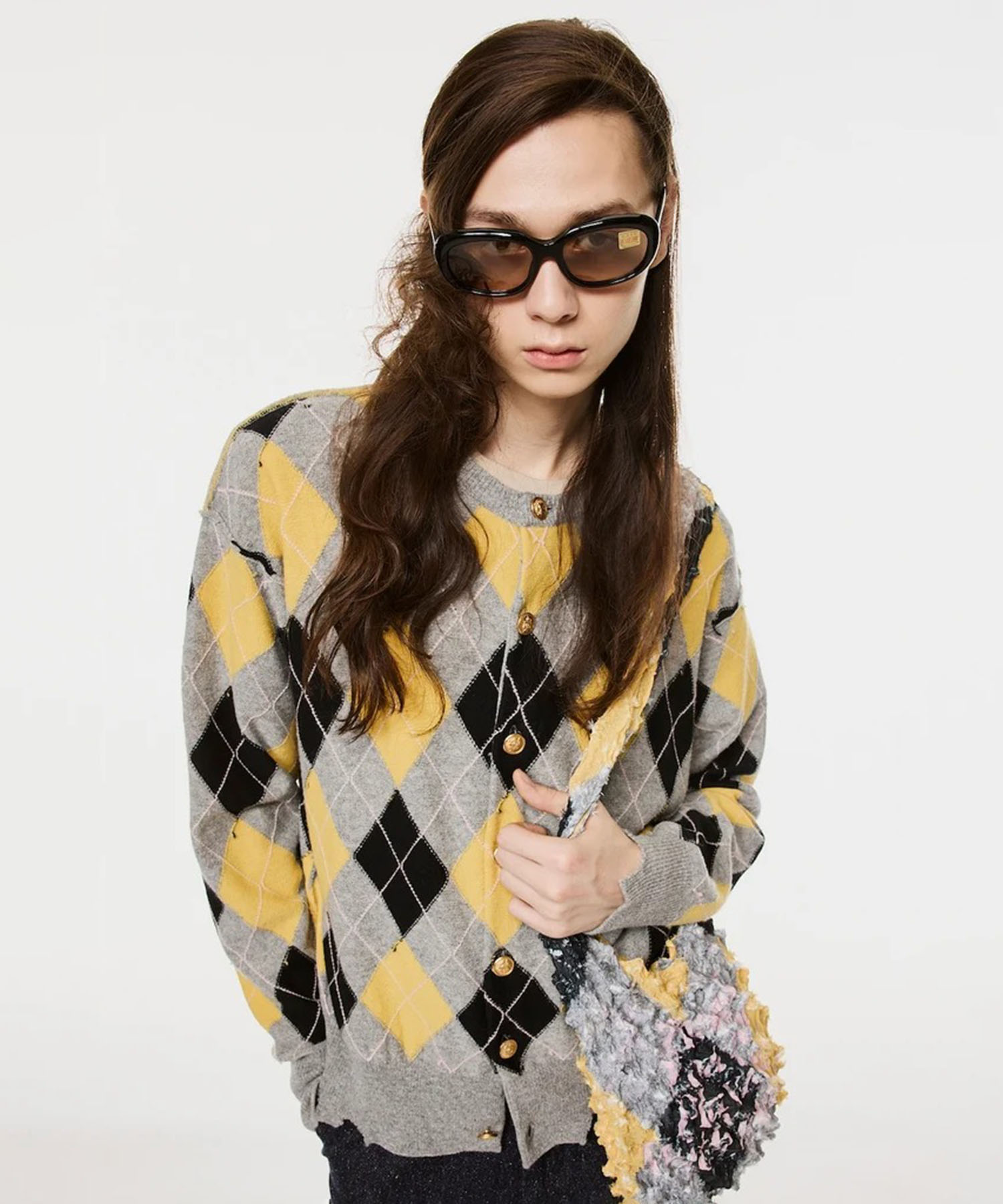 DIAMOND SCRAPED CARDIGAN