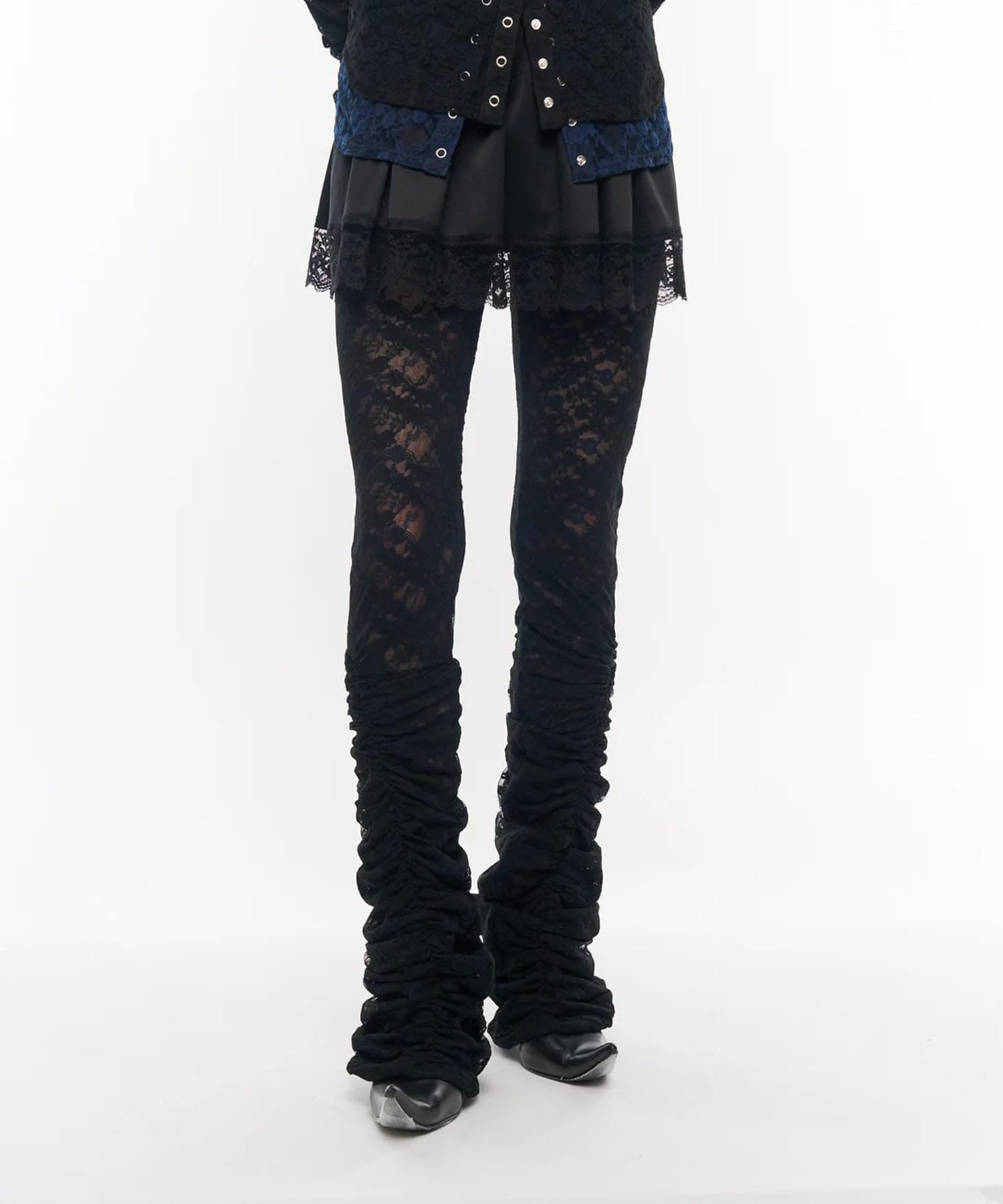 Shadow Petal Leggings