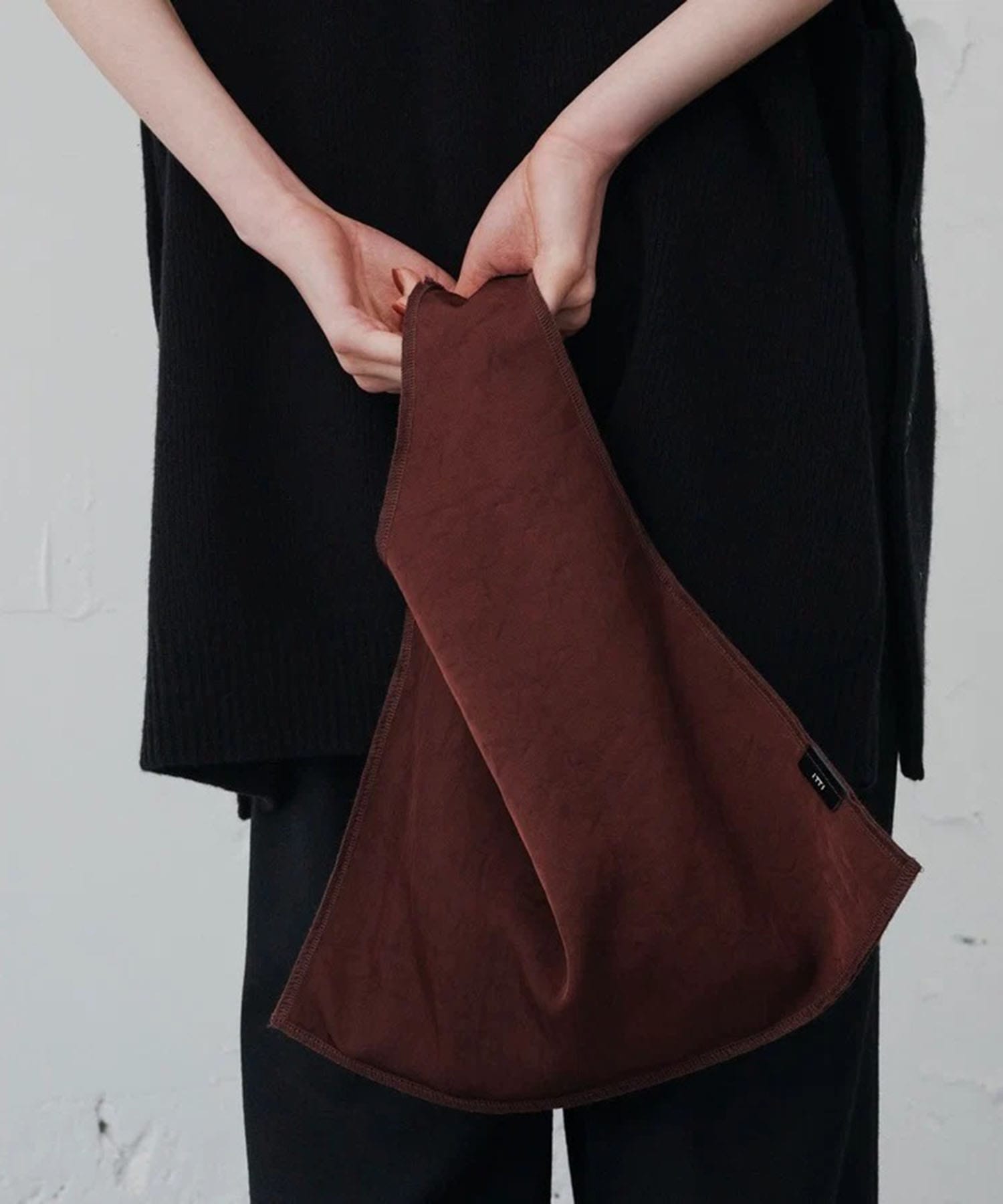 ANNIE REGISTER BAG - M / CERATO BRIGHT