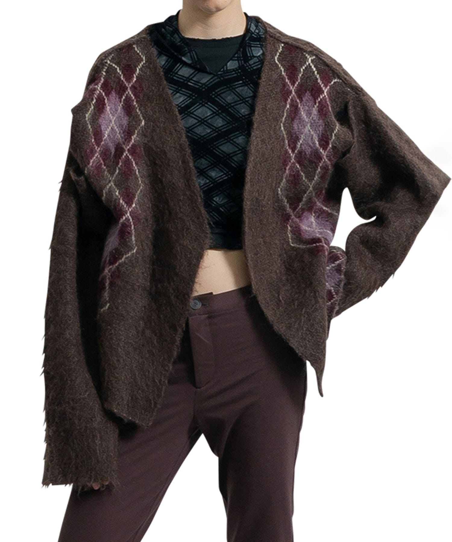 Wide Slit Argyle Line Cardigan