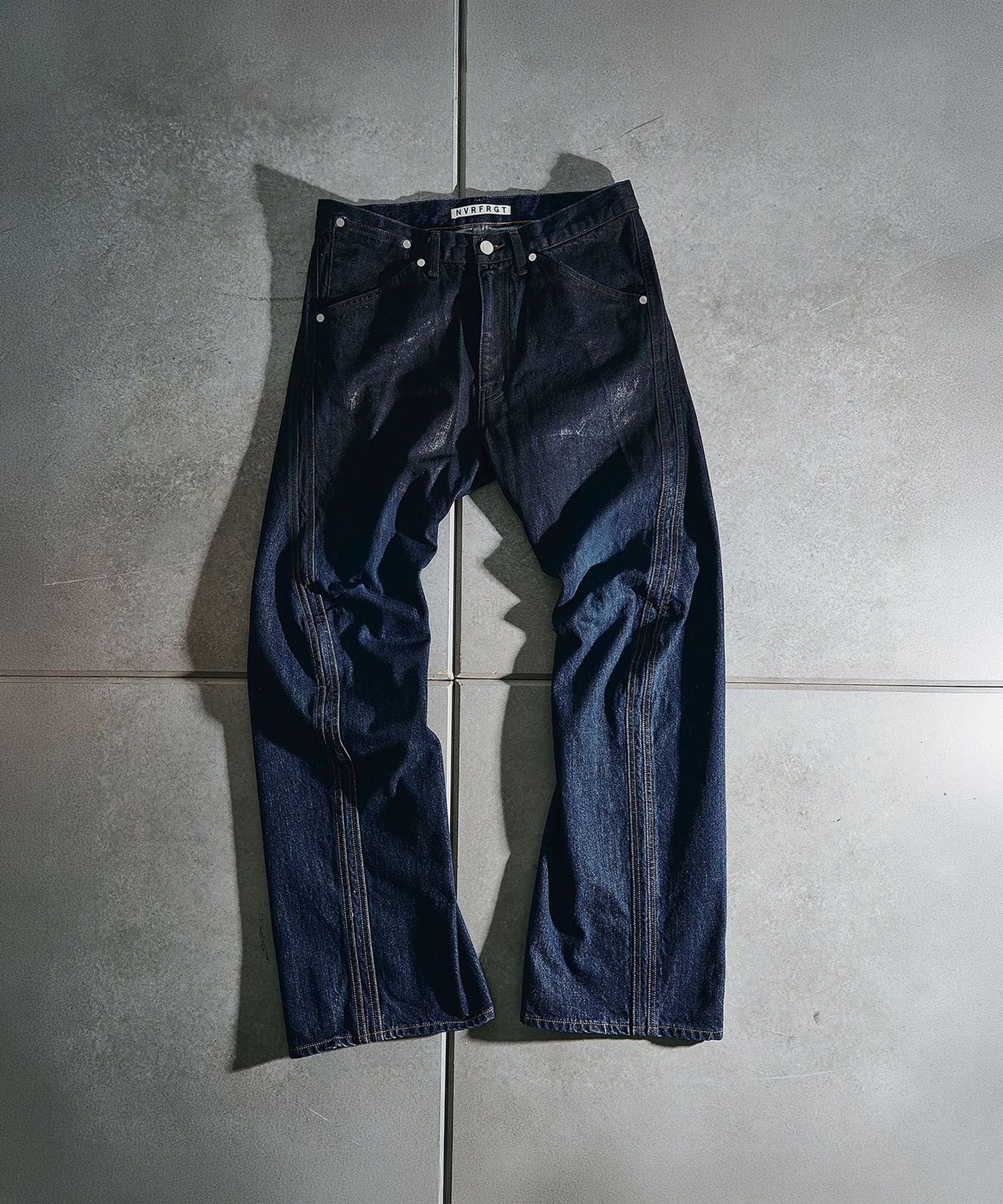別注 COATING FADE TWIST JEANS
